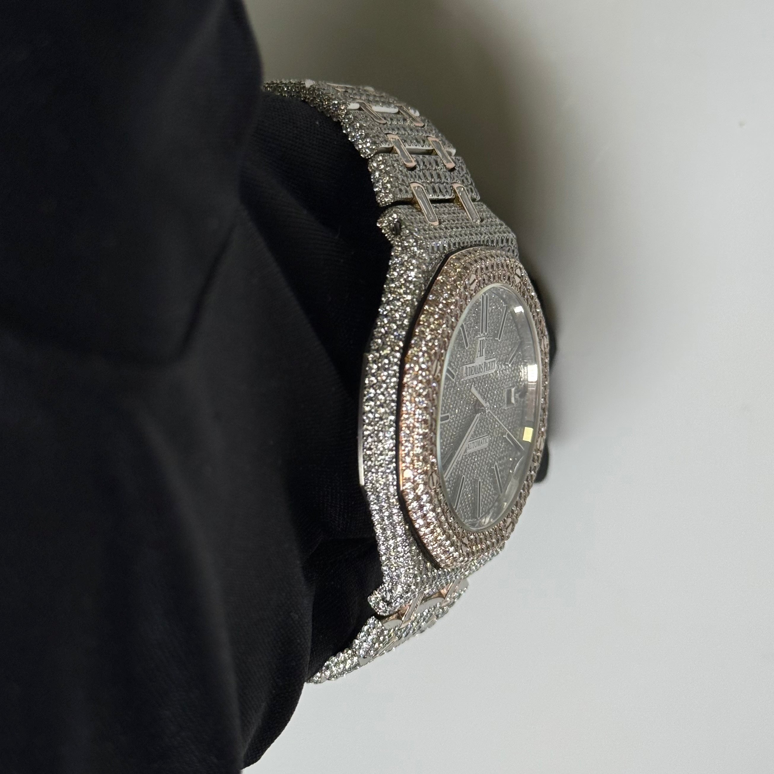 Audemars Piguet Royal Oak 41mm Pave Dial Watch Ref# 15400SR - Happy Jewelers Fine Jewelry Lifetime Warranty