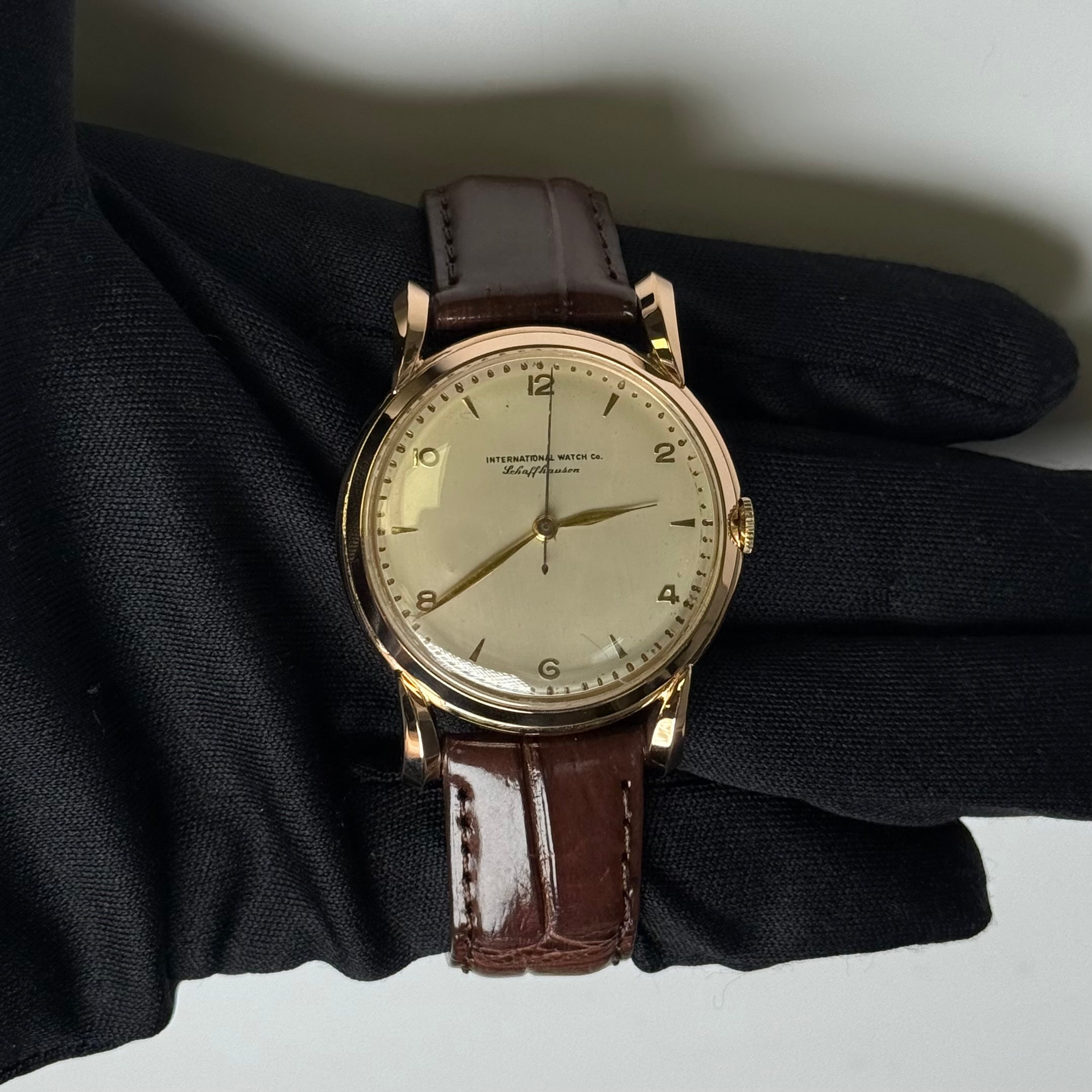 IWC Calibre 36mm Cream Dial Watch - Happy Jewelers Fine Jewelry Lifetime Warranty