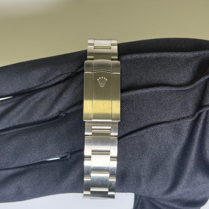 Rolex Oyster Perpetual 41mm Green Dial Watch Ref# 124300