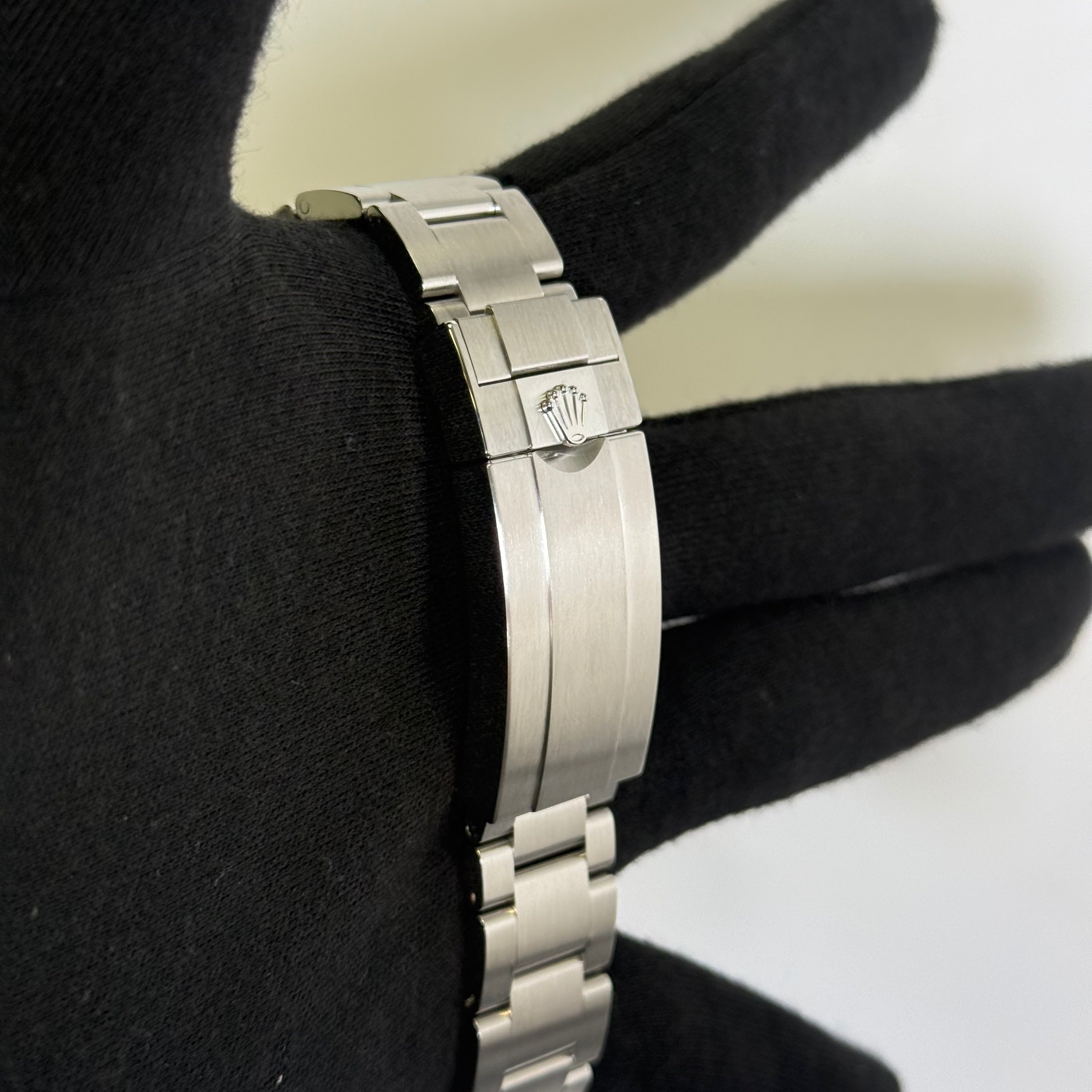 Rolex Submariner 41mm Black Dial Watch Ref# 124060