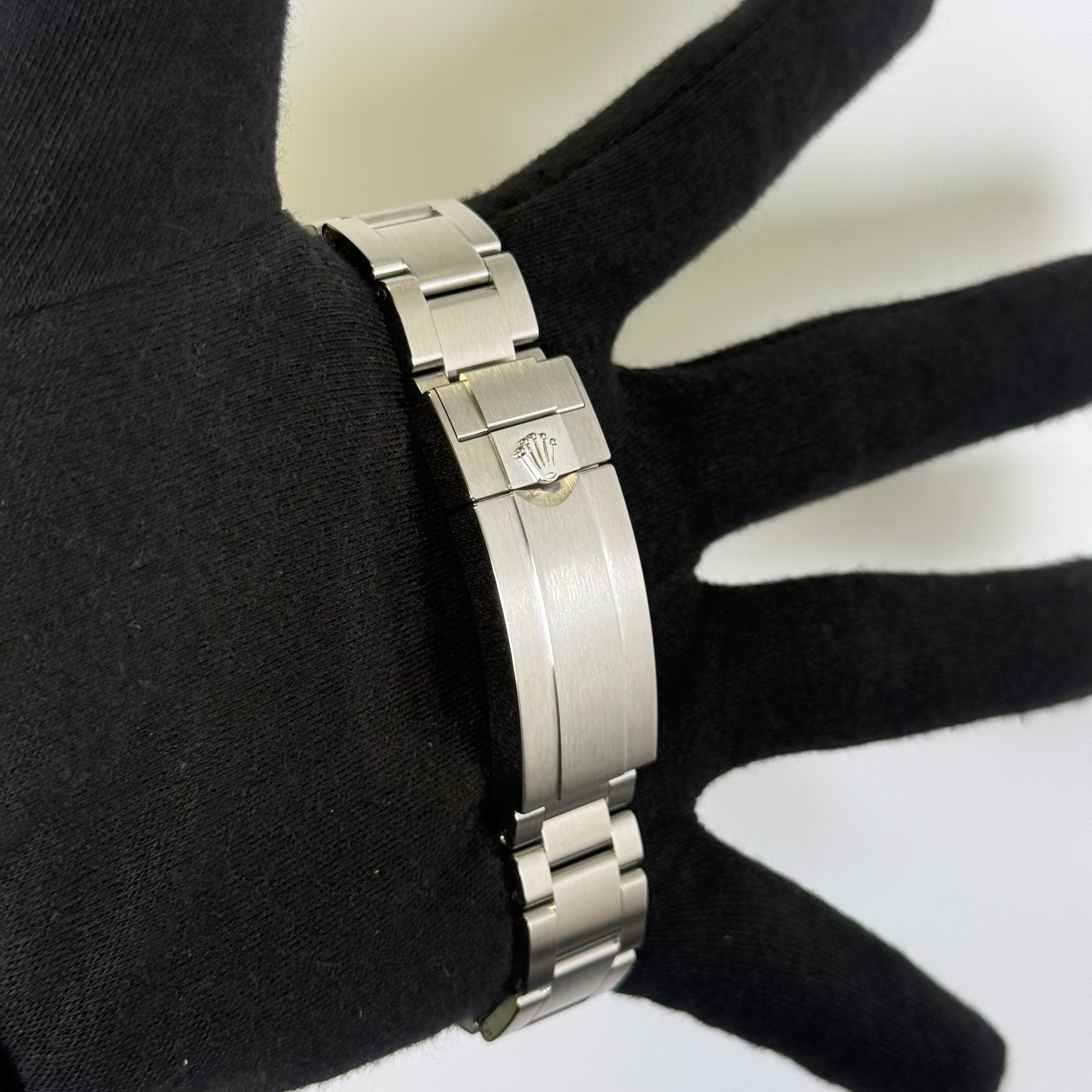 Rolex Submariner 41mm Black Dial Watch Ref# 124060