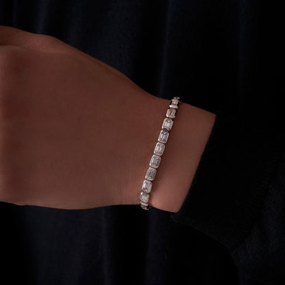 Bezel Set East West Emerald Diamond Tennis Bracelet - Happy Jewelers Fine Jewelry Lifetime Warranty