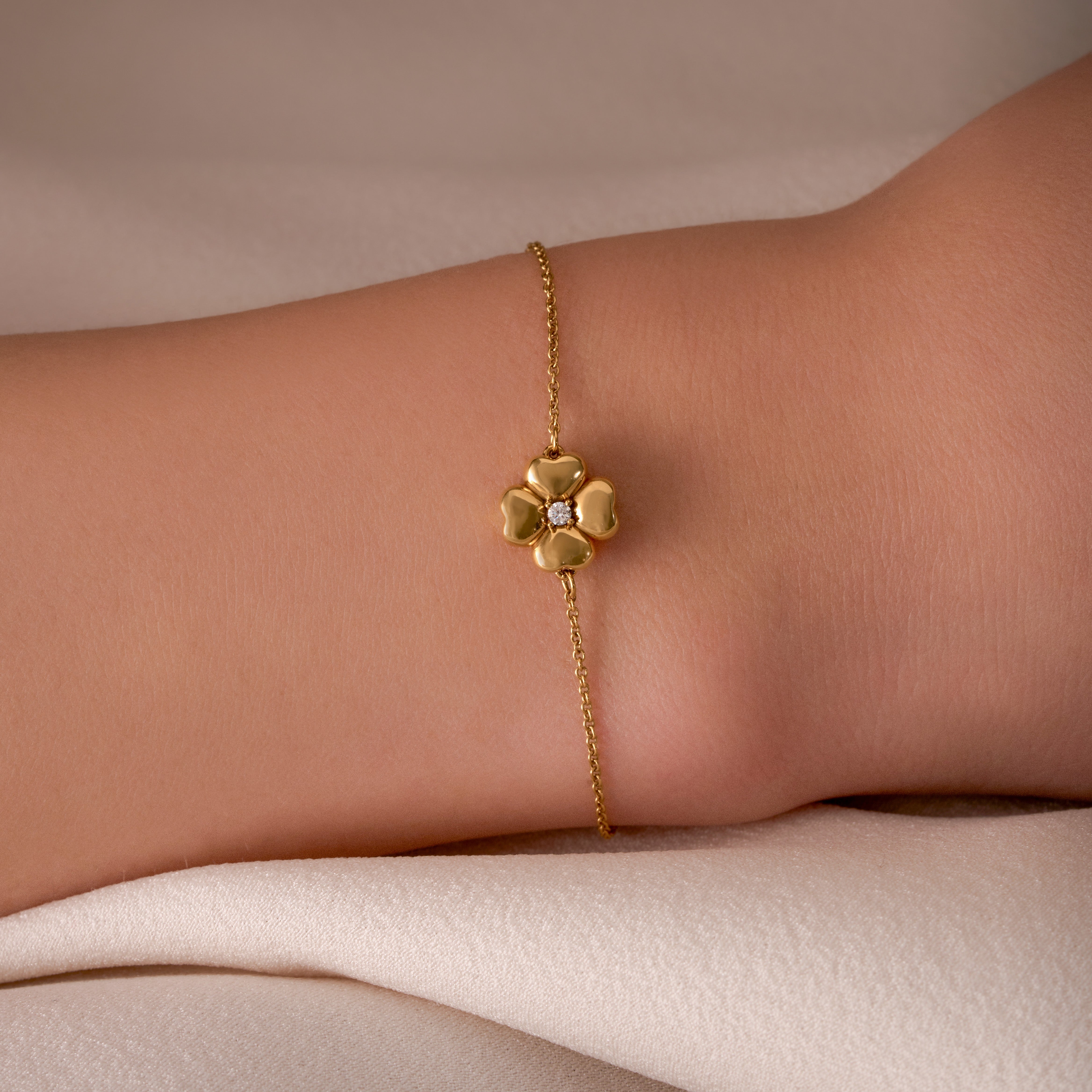 Diamond Bubble Flower Bracelet - Happy Jewelers Fine Jewelry Lifetime Warranty