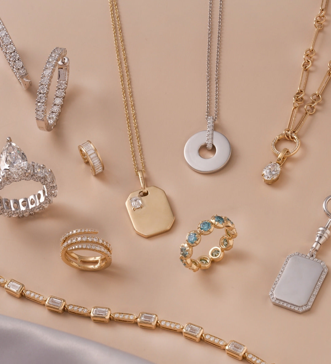 エンパイアステイトビル　ペンダントヘッド　2つセット All Necklaces And Chains – Happy Jewelers