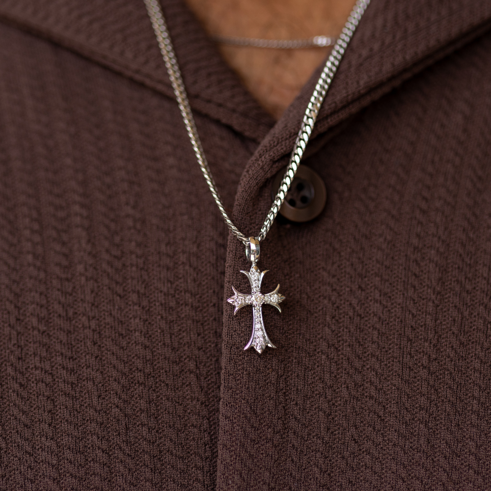 Cathedral Diamond Cross Pendant - Happy Jewelers Fine Jewelry Lifetime Warranty