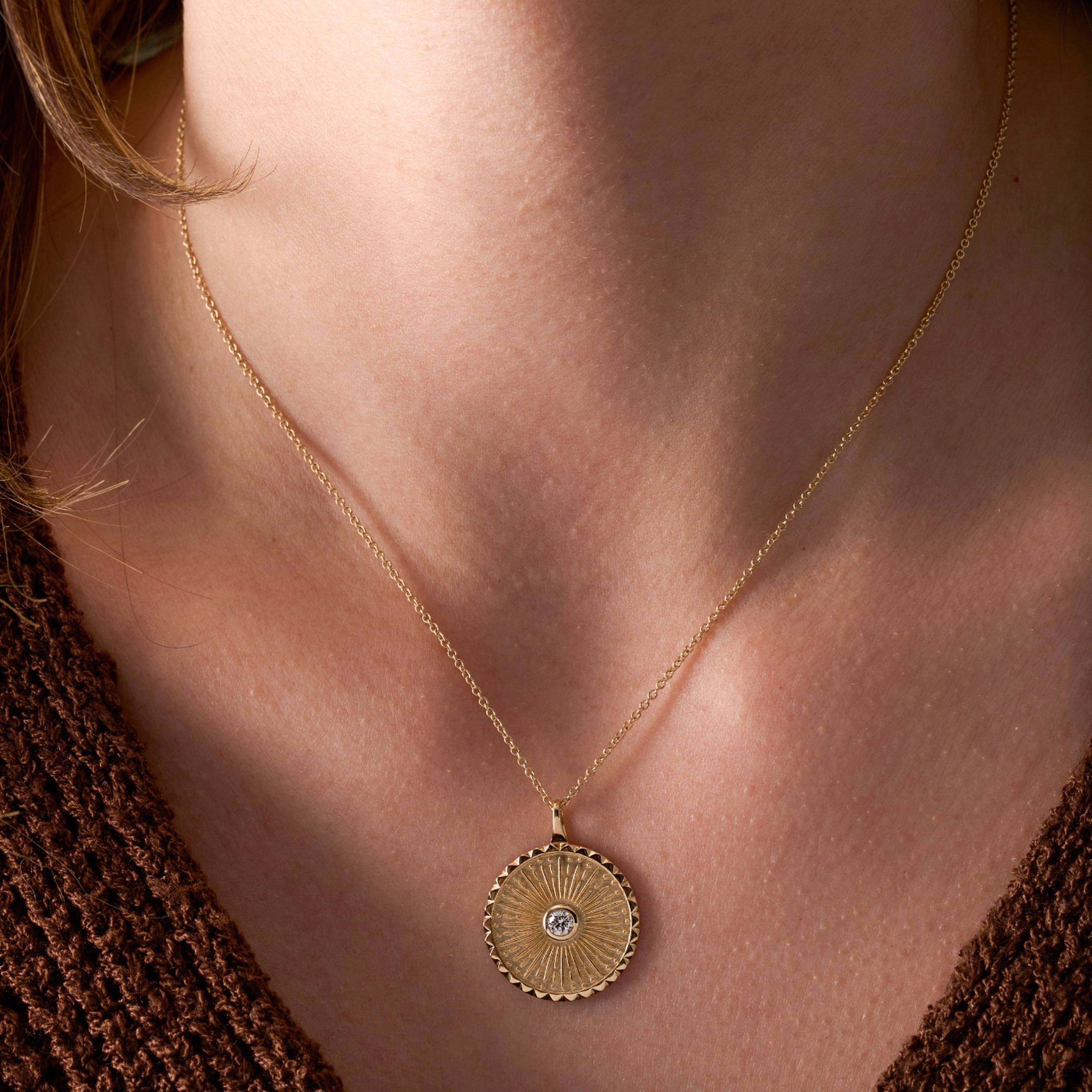 Labgrown Diamond Fluted Coin Pendant - Happy Jewelers Fine Jewelry Lifetime Warranty