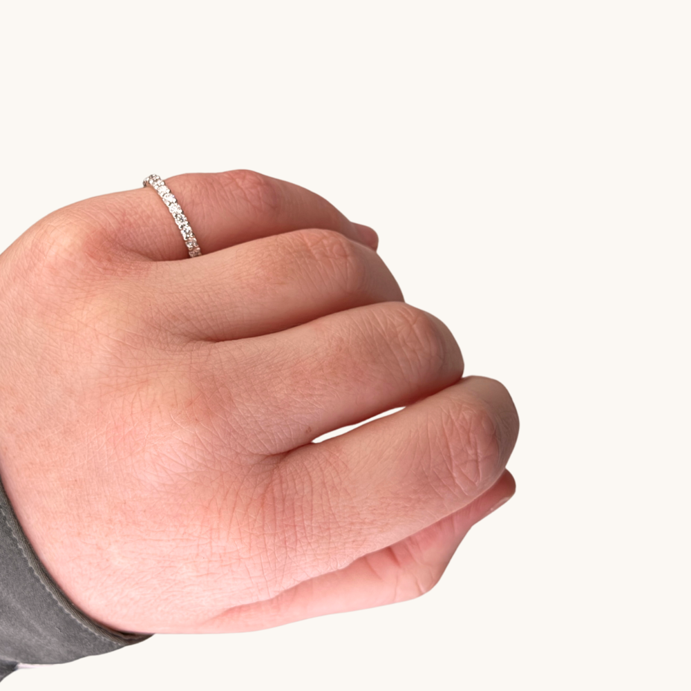 Double Prong Lab Diamond Band - Happy Jewelers Fine Jewelry Lifetime Warranty