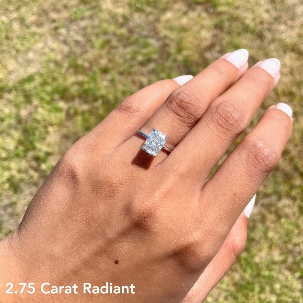 2 CT Oval Cut Solitaire Lab-Grown Diamond Engagement Ring