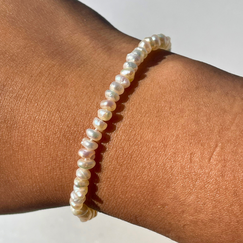 baroque pearl bracelet