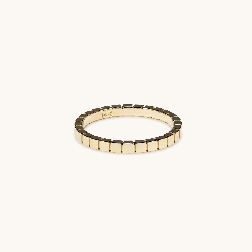 Solid Gold Fluted Band