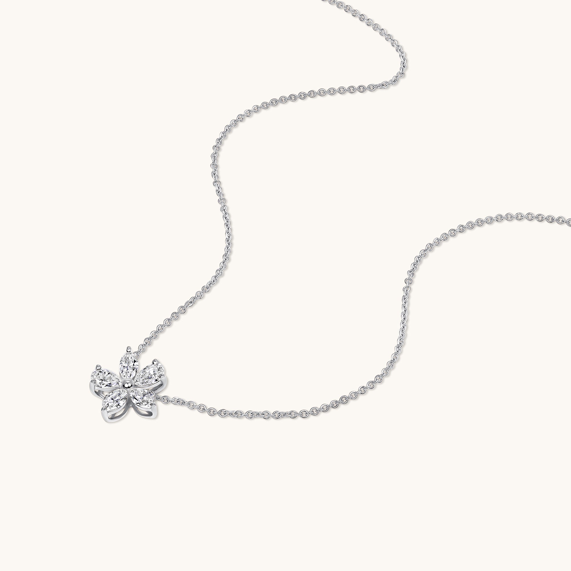 flower ship jewelryさん Diamond Flower Necklace – Happy Jewelers