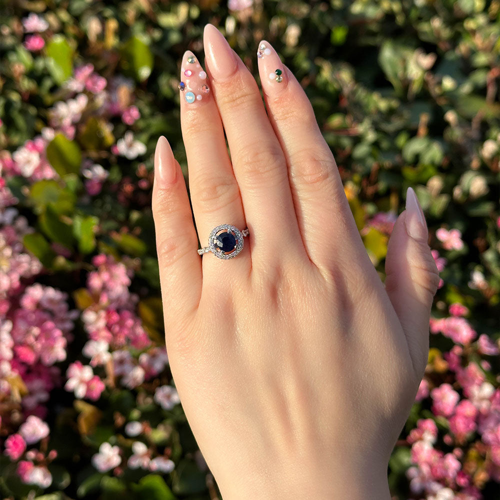 Round Sapphire Ring with 2D Halo - Happy Jewelers Fine Jewelry Lifetime Warranty