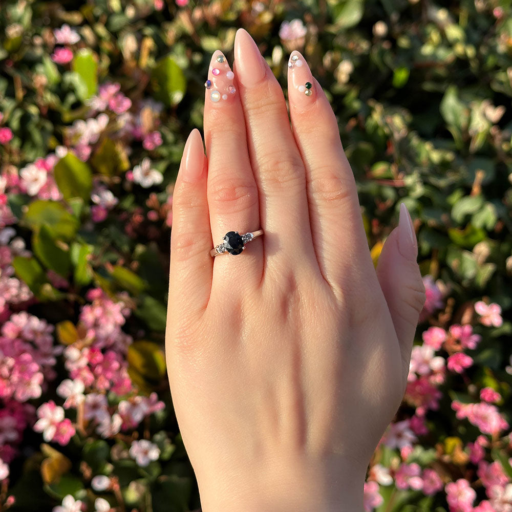 3 Stone Oval Sapphire Ring - Happy Jewelers Fine Jewelry Lifetime Warranty
