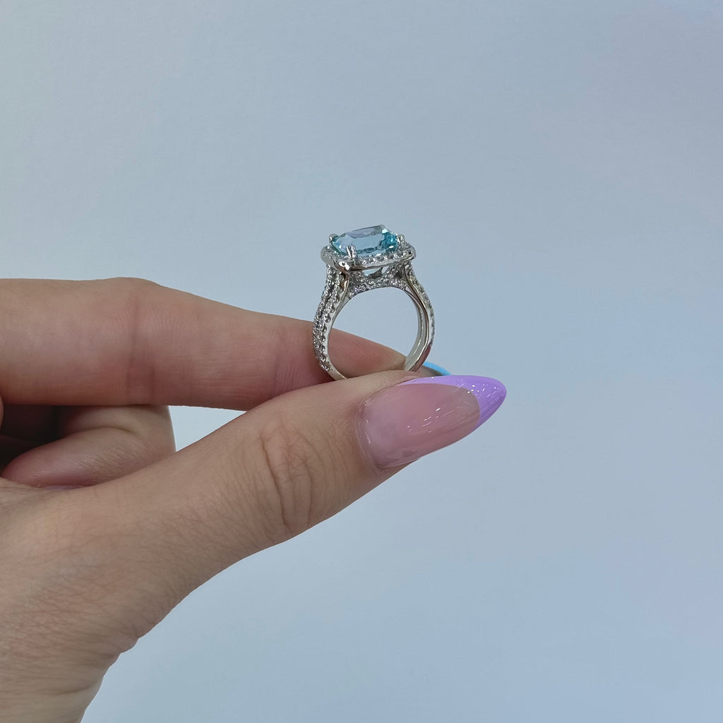 Cushion Aquamarine and Diamond Ring - Happy Jewelers Fine Jewelry Lifetime Warranty