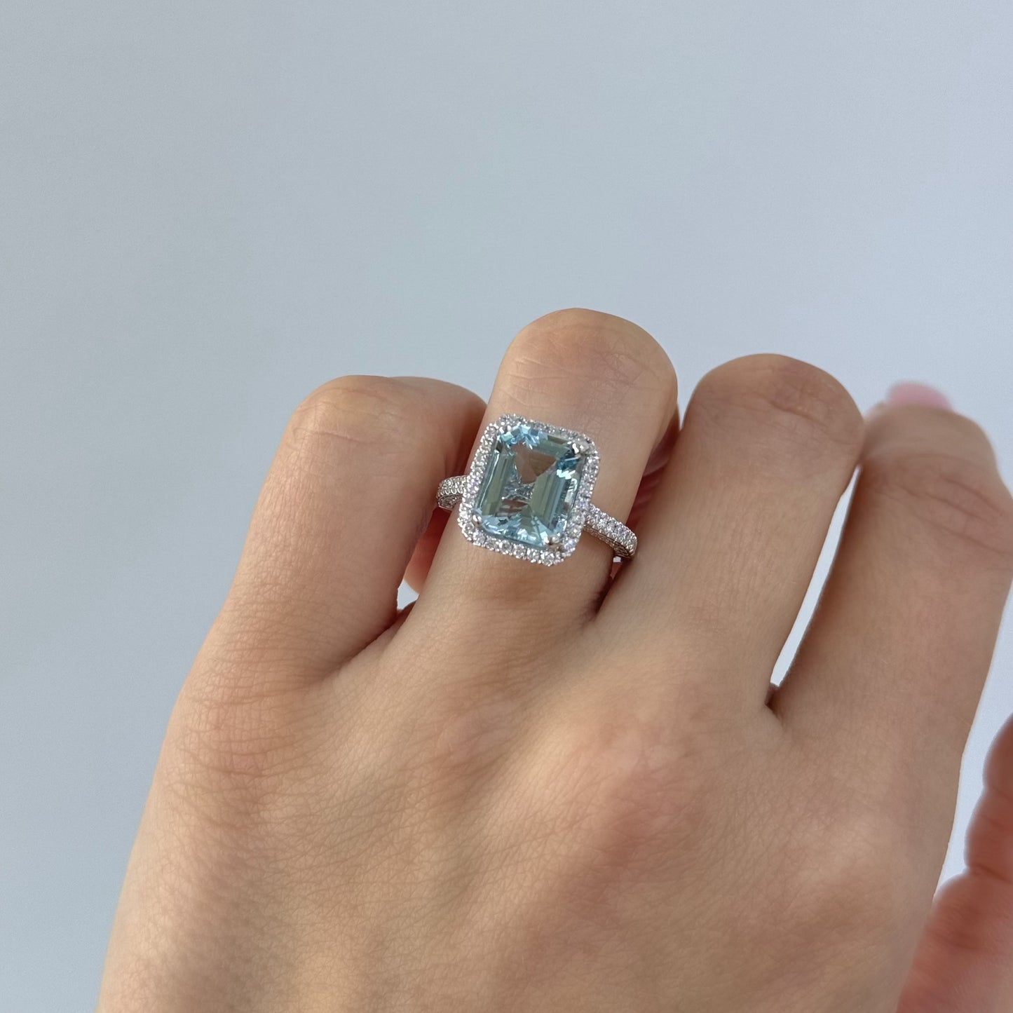 Step-Cut Aquamarine and 3D Diamond Ring - Happy Jewelers Fine Jewelry Lifetime Warranty