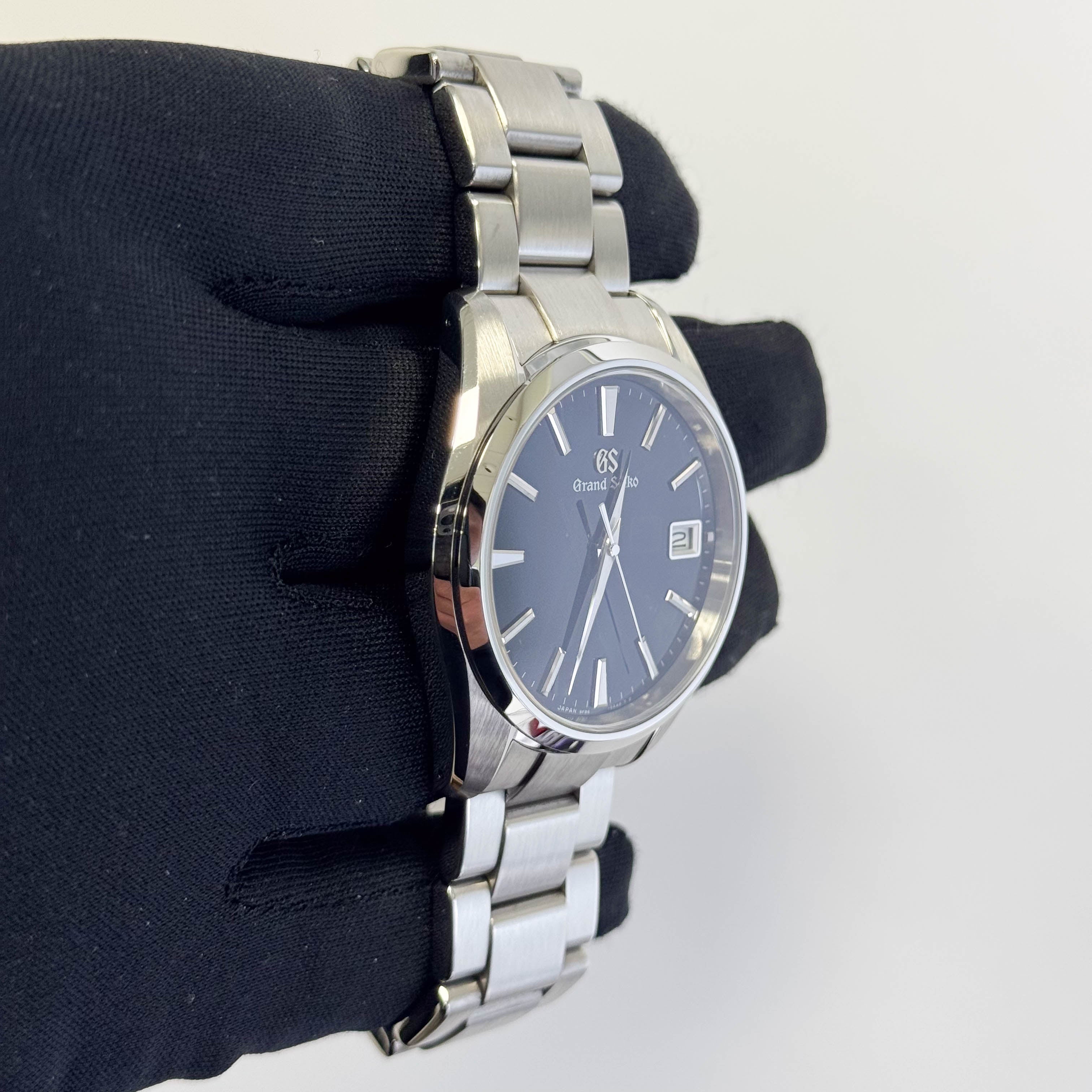 Grand Seiko Heritage Collection 40mm Blue Dial Watch Ref# SBGP013G - Happy Jewelers Fine Jewelry Lifetime Warranty