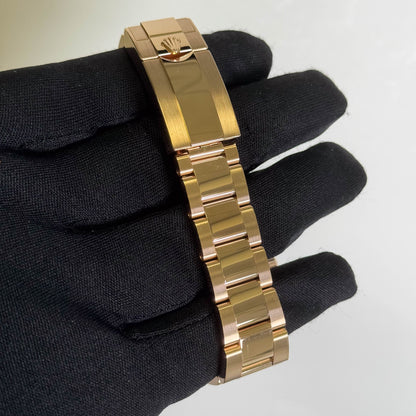 Rolex GMT-Master II "Rootbeer" 40mm Black Dot Dial Watch Ref# 126715CHNR