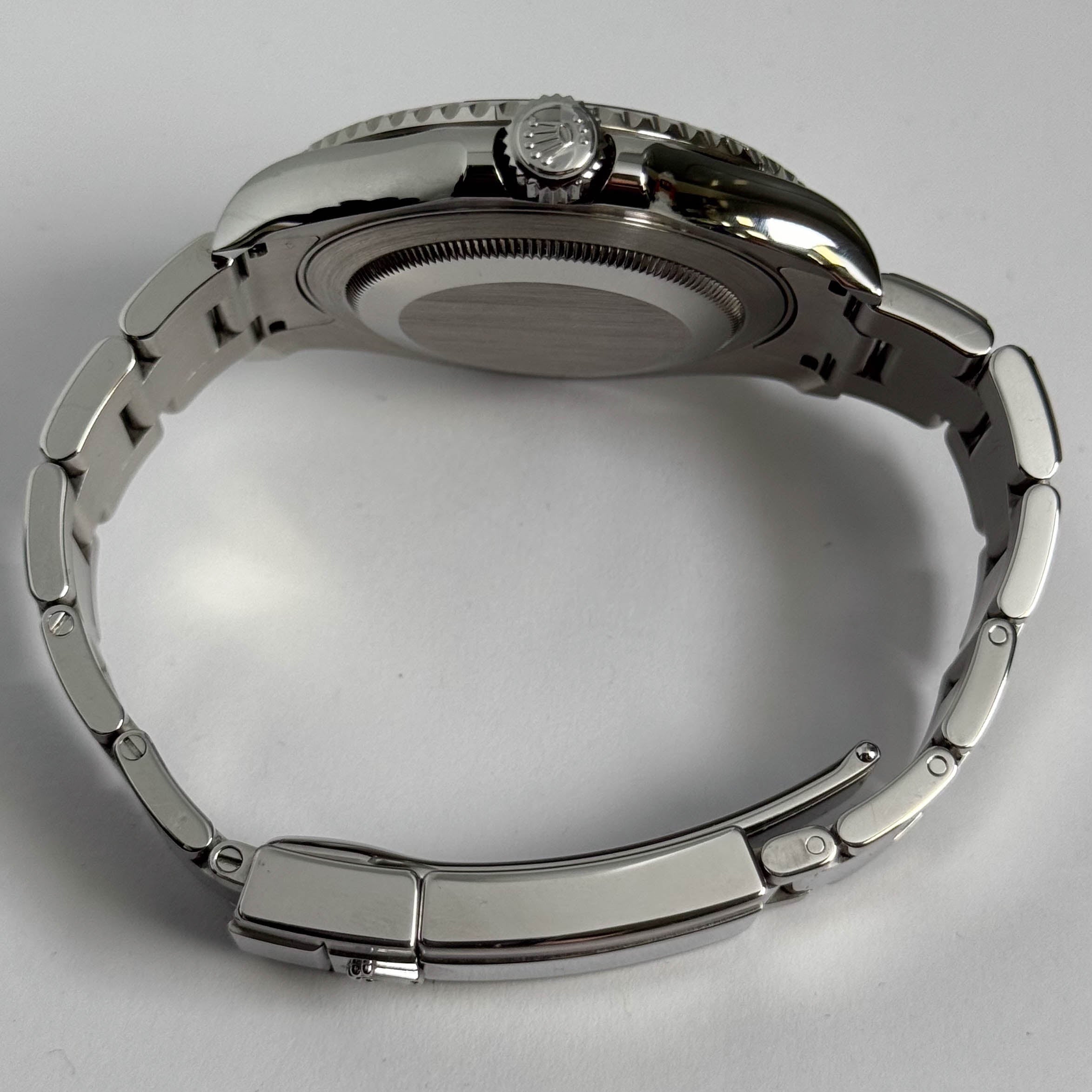 Rolex Yacht-Master 40mm Blue Dot Dial Watch Ref# 116622