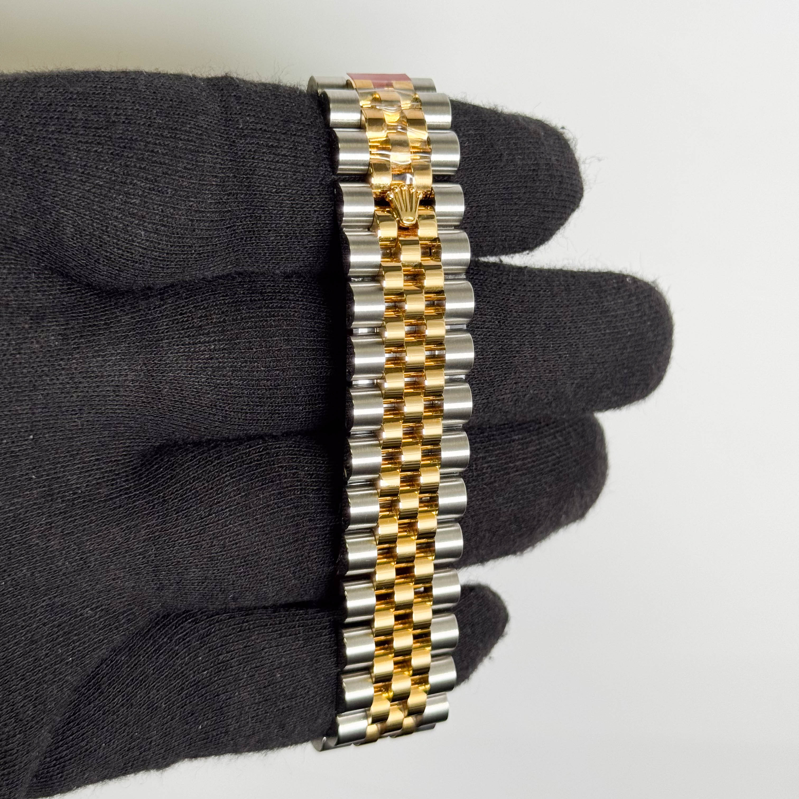 Rolex Datejust 36mm Champagne Dial Watch Ref# 116233