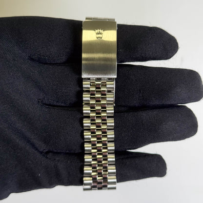 Rolex Datejust 36mm Silver Dial Watch Ref# 16220