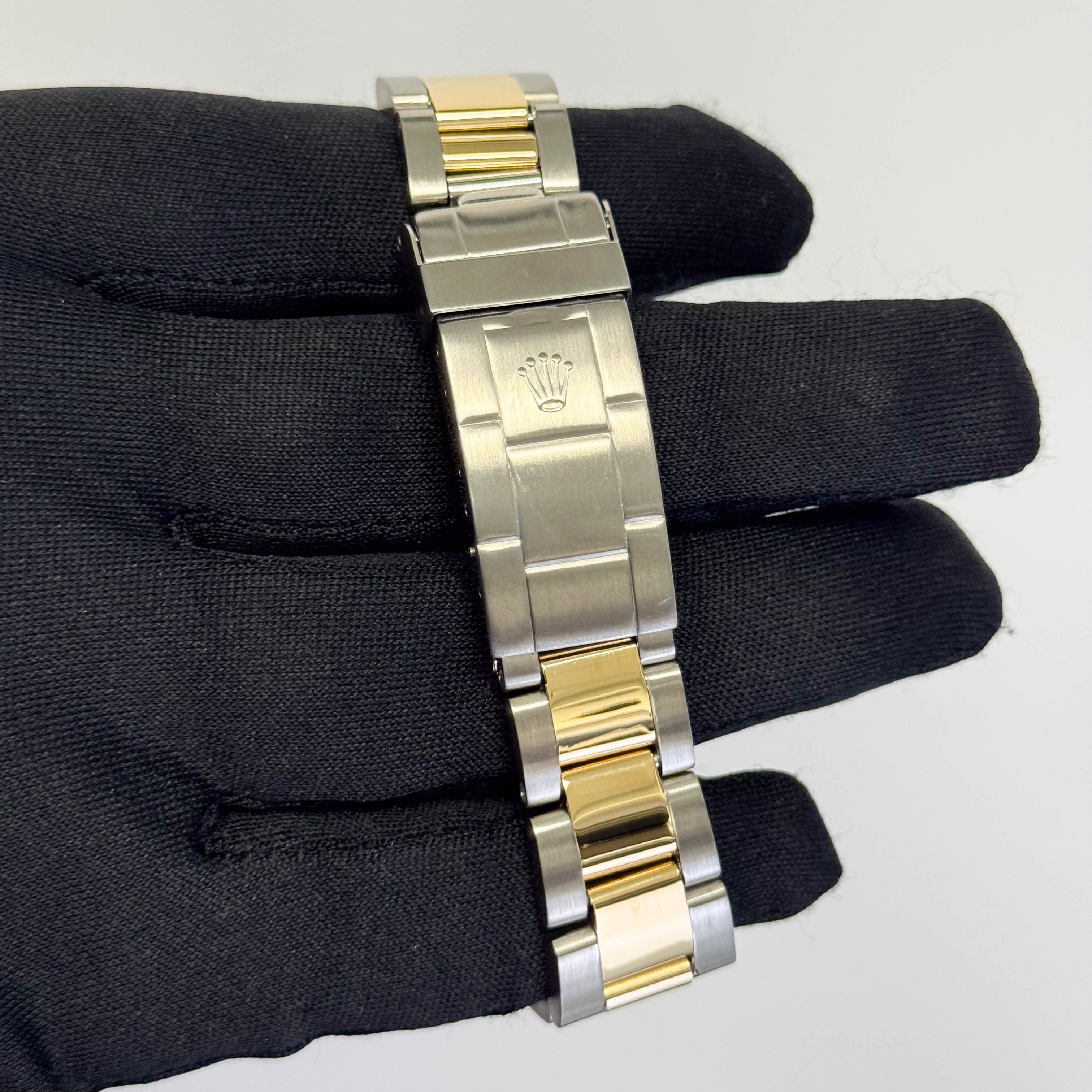 Rolex Submariner 40mm Black Dial Watch Ref# 16613 – Happy Jewelers