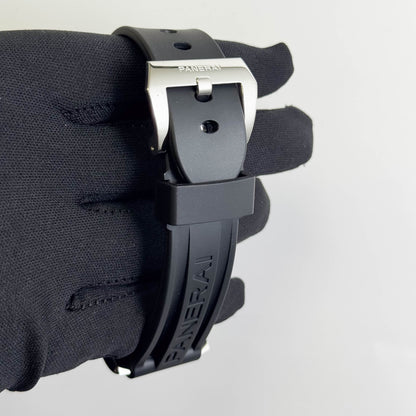 Panerai Luminor 44mm White Dial Watch Ref# PAM00113