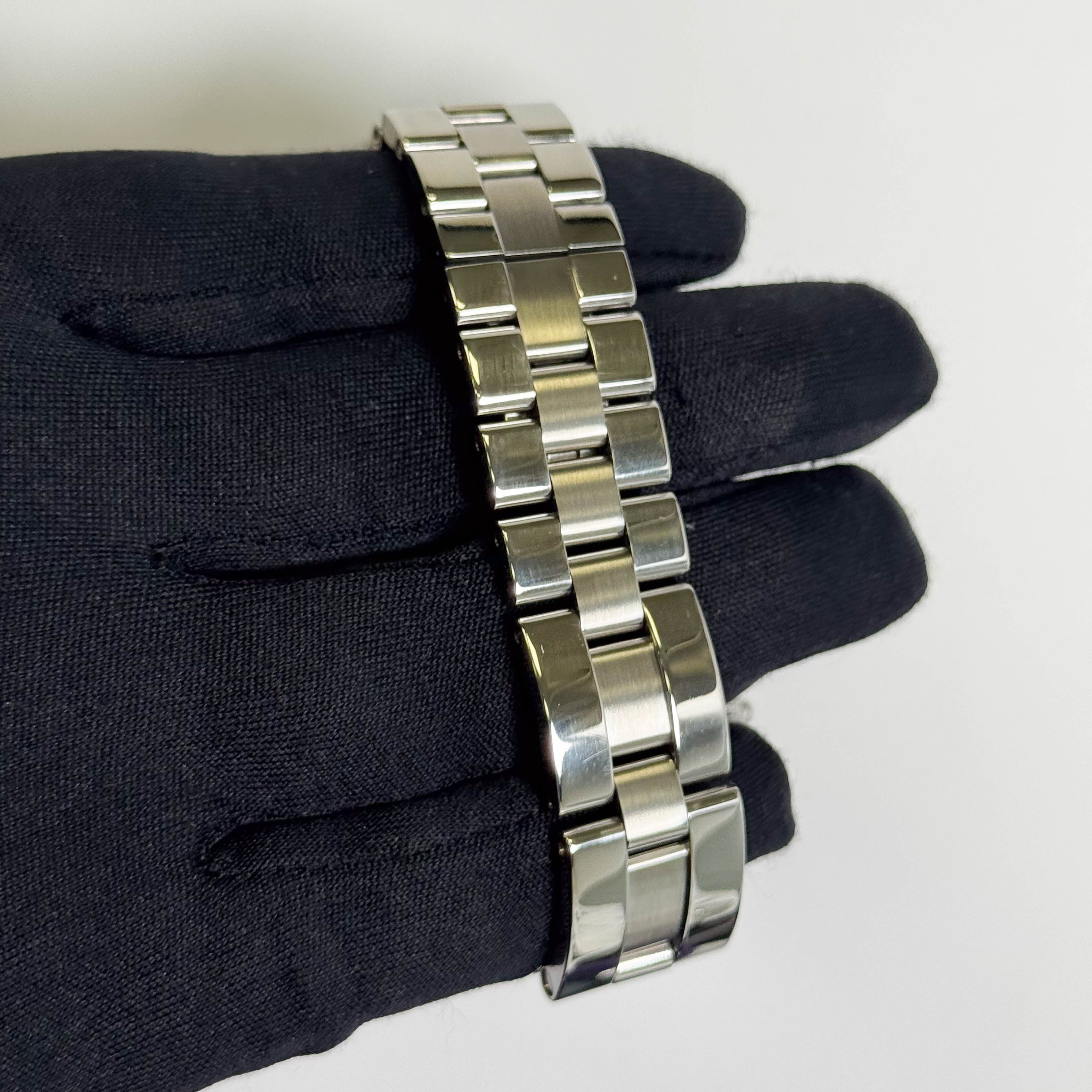 Cartier Roadster 35mm Silver Dial Watch Ref# W62025V3