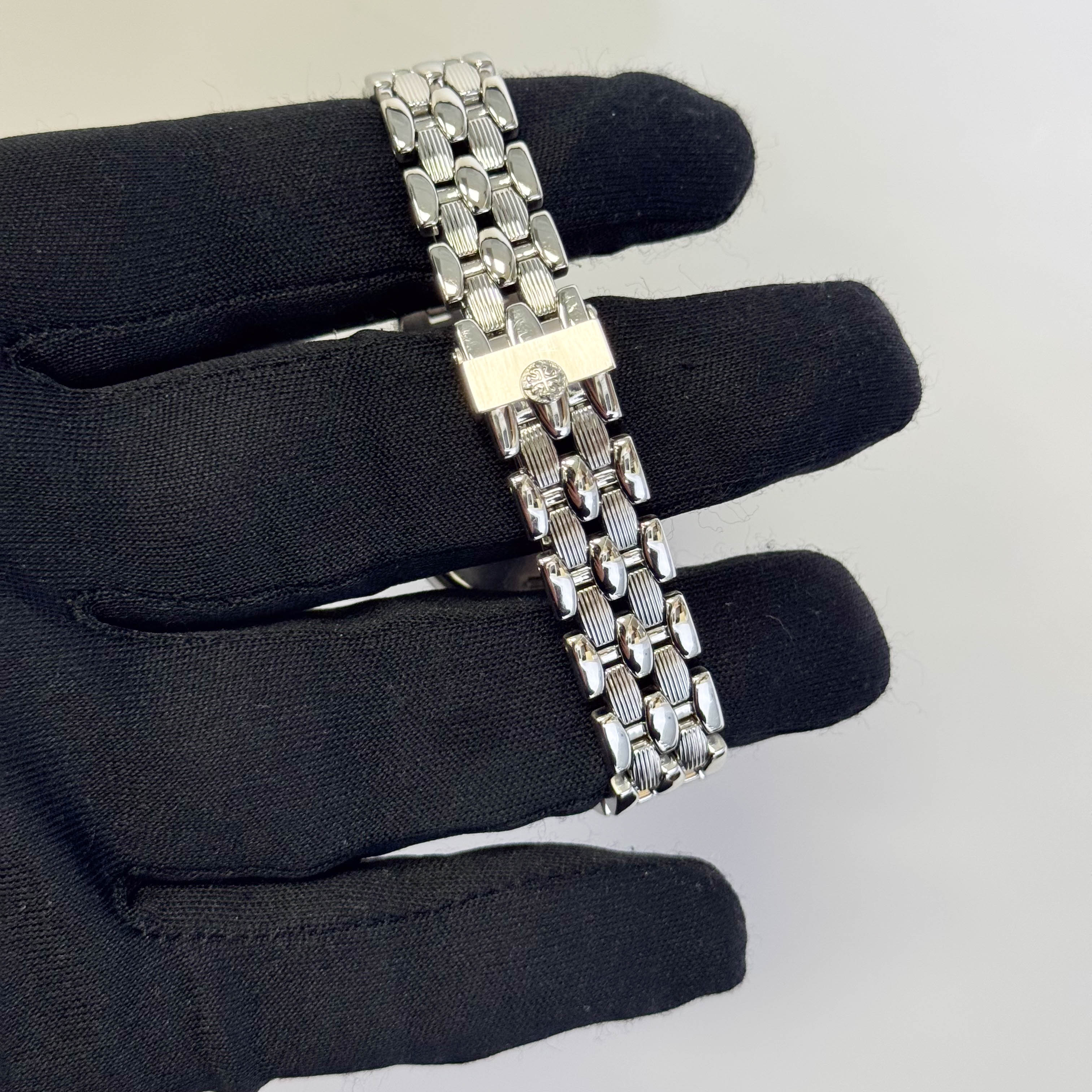 Patek Philippe Neptune 28mm Salmon Dial Watch Ref# 4880/1A-001