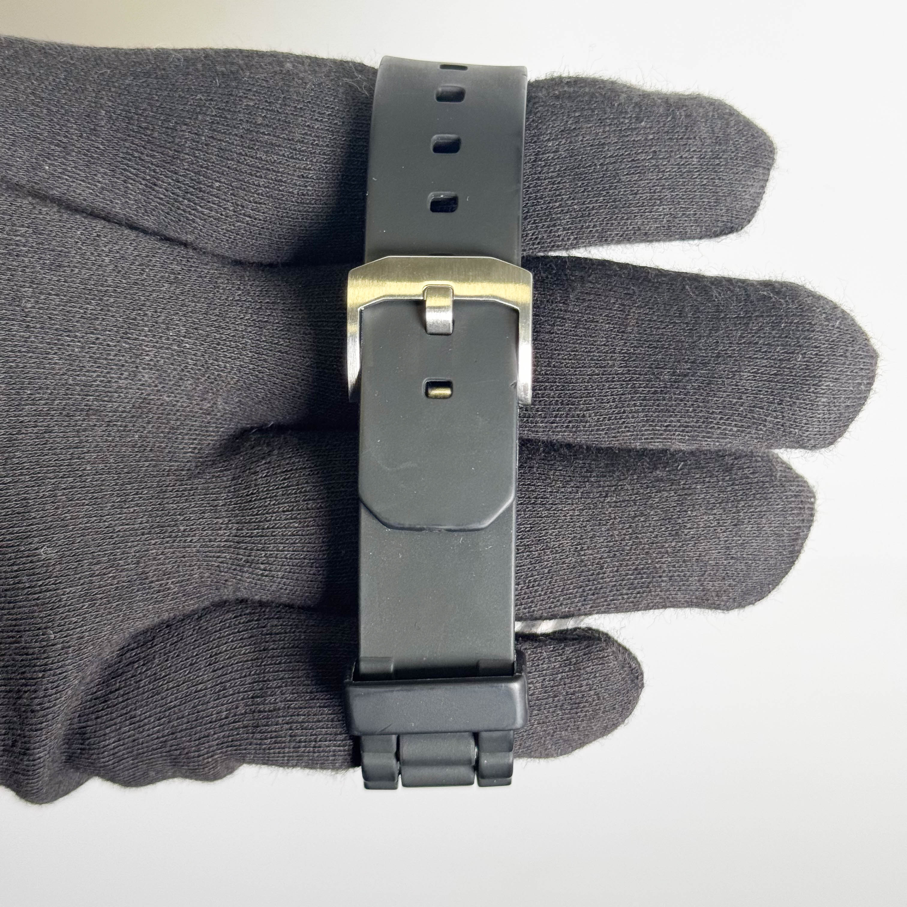 Tag Heuer Formula 1 40mm Black Dial Watch Ref# CAC111D