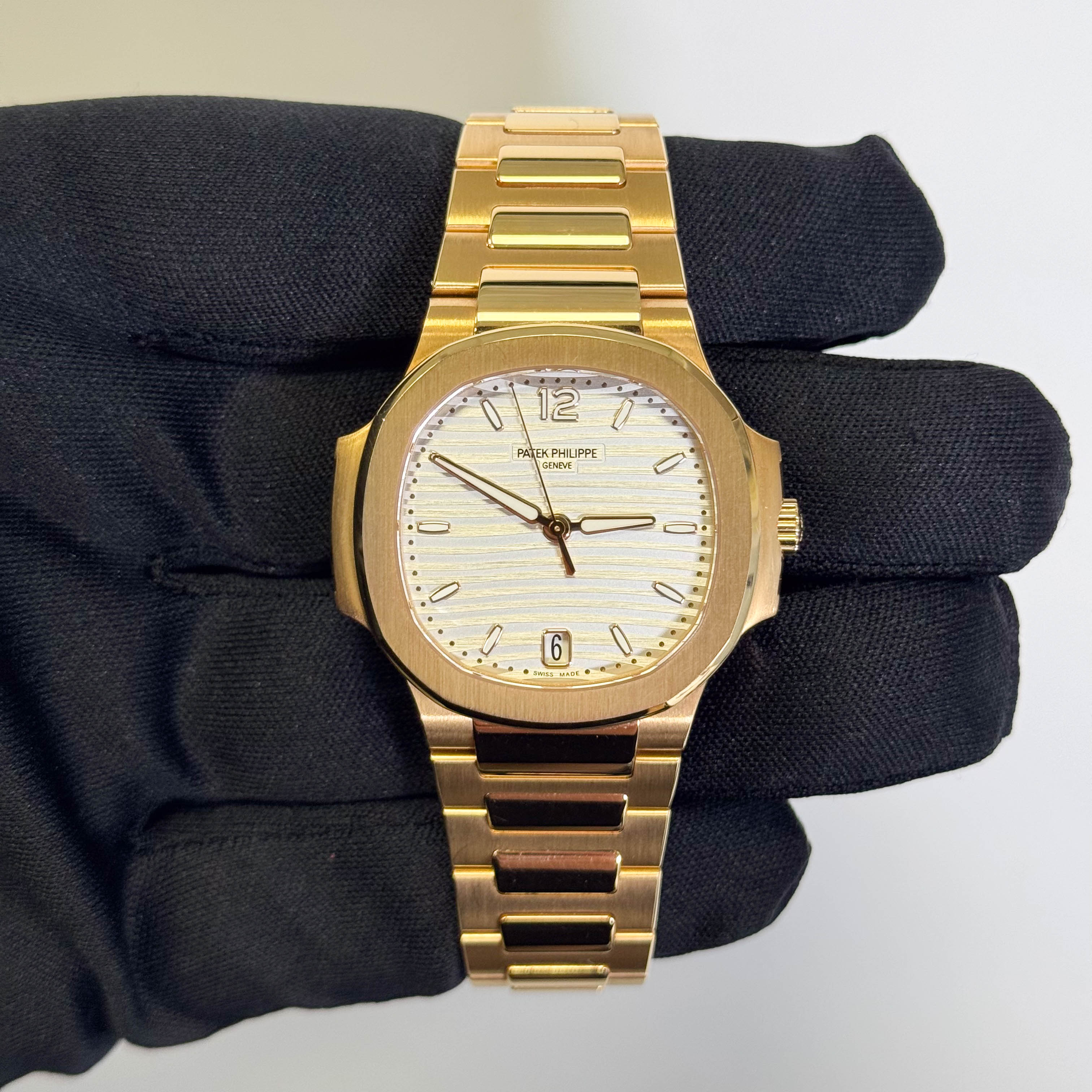 Patek Philippe Nautilus 35mm Silver Dial Watch Ref# 7118/1R-001