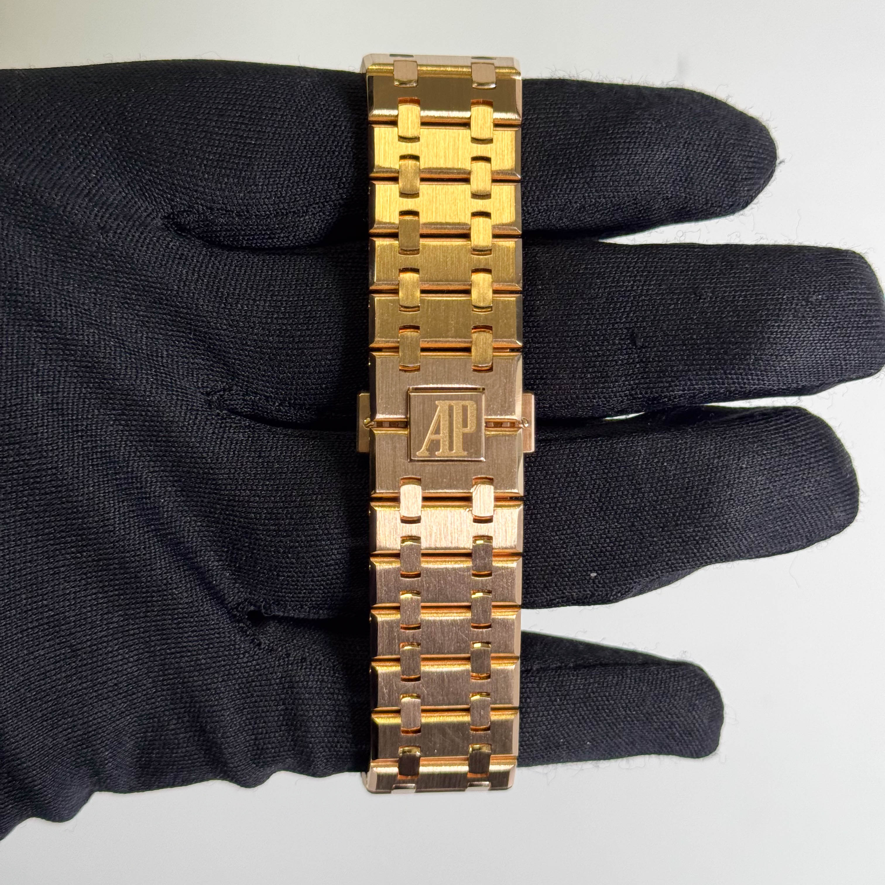 Audemars Piguet Royal Oak 41mm Black Dial Watch Ref# 26320OR0OO.1220OR.01