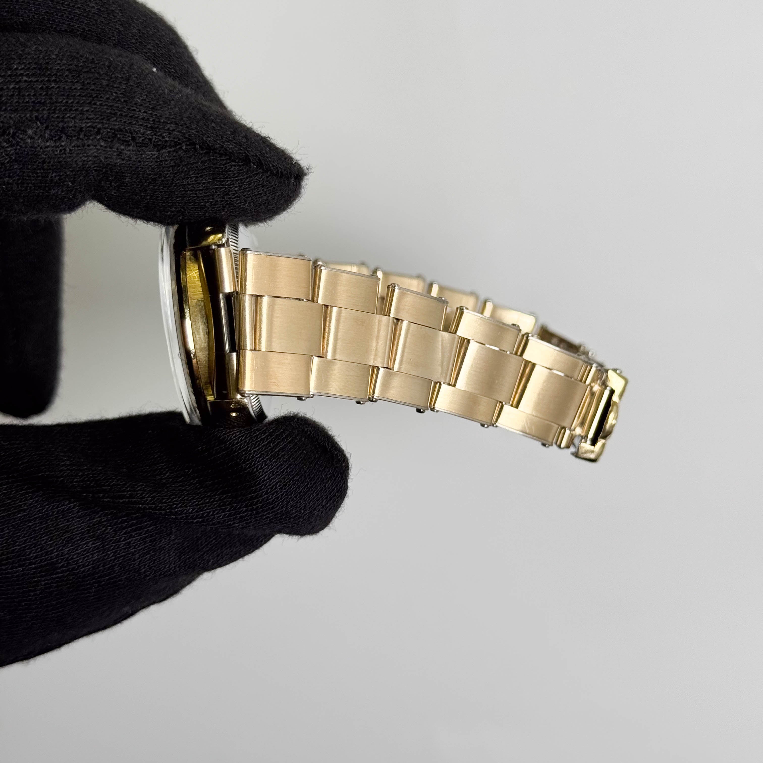 Rolex Oyster Perpetual Date 34mm Champagne Dial Watch Ref# 1550
