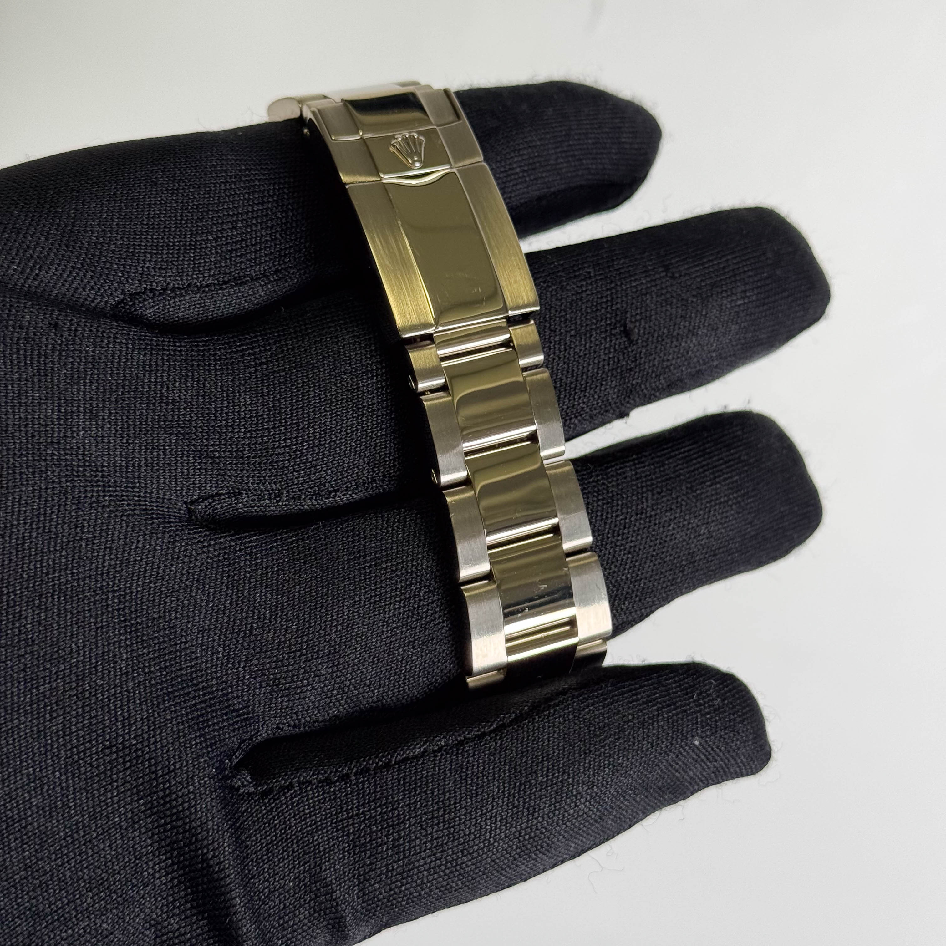 Rolex Daytona 40mm Black Dial Watch Ref# 116509