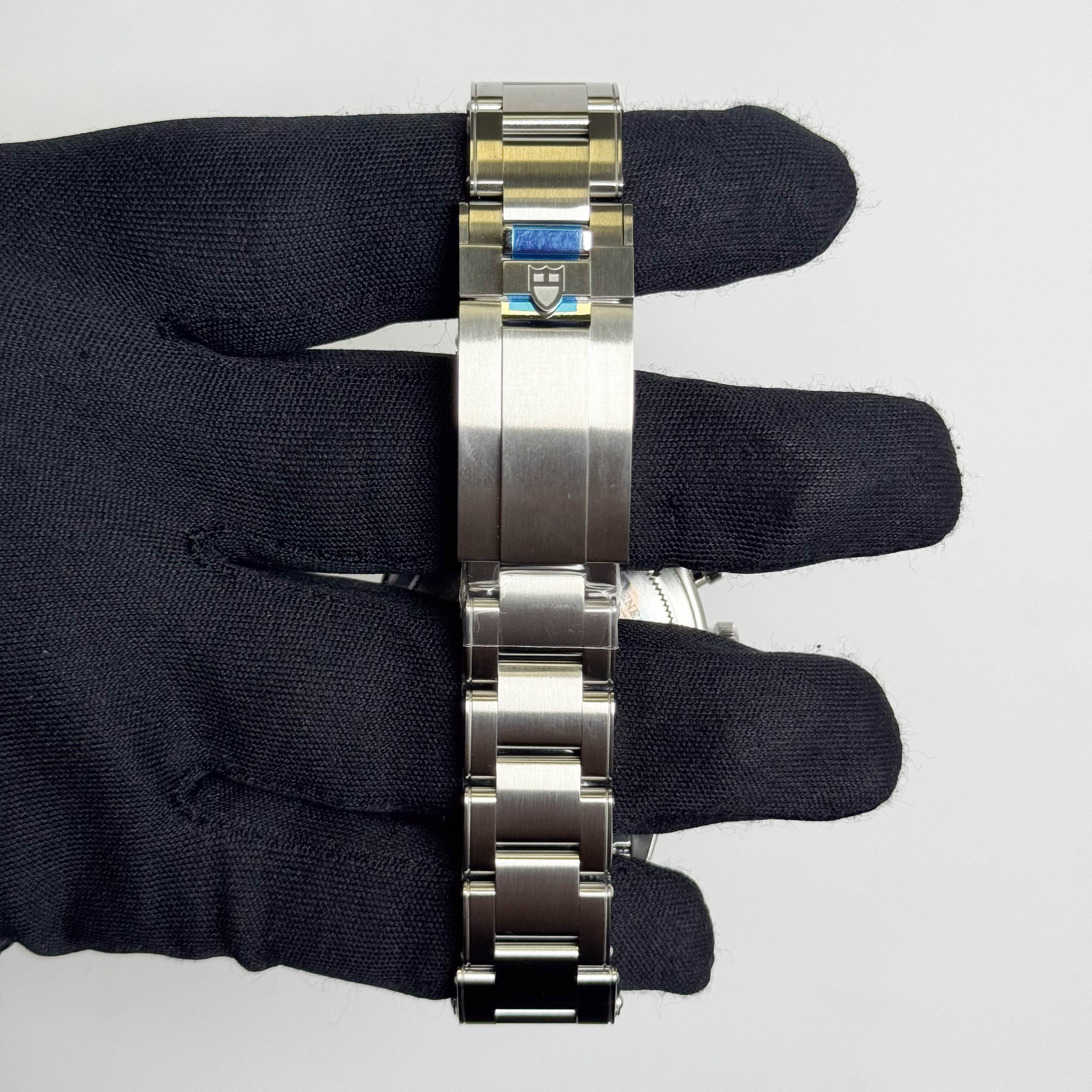 Tudor Black Bay Chrono 41mm White Dial Watch Ref# 79360N - Happy Jewelers Fine Jewelry Lifetime Warranty