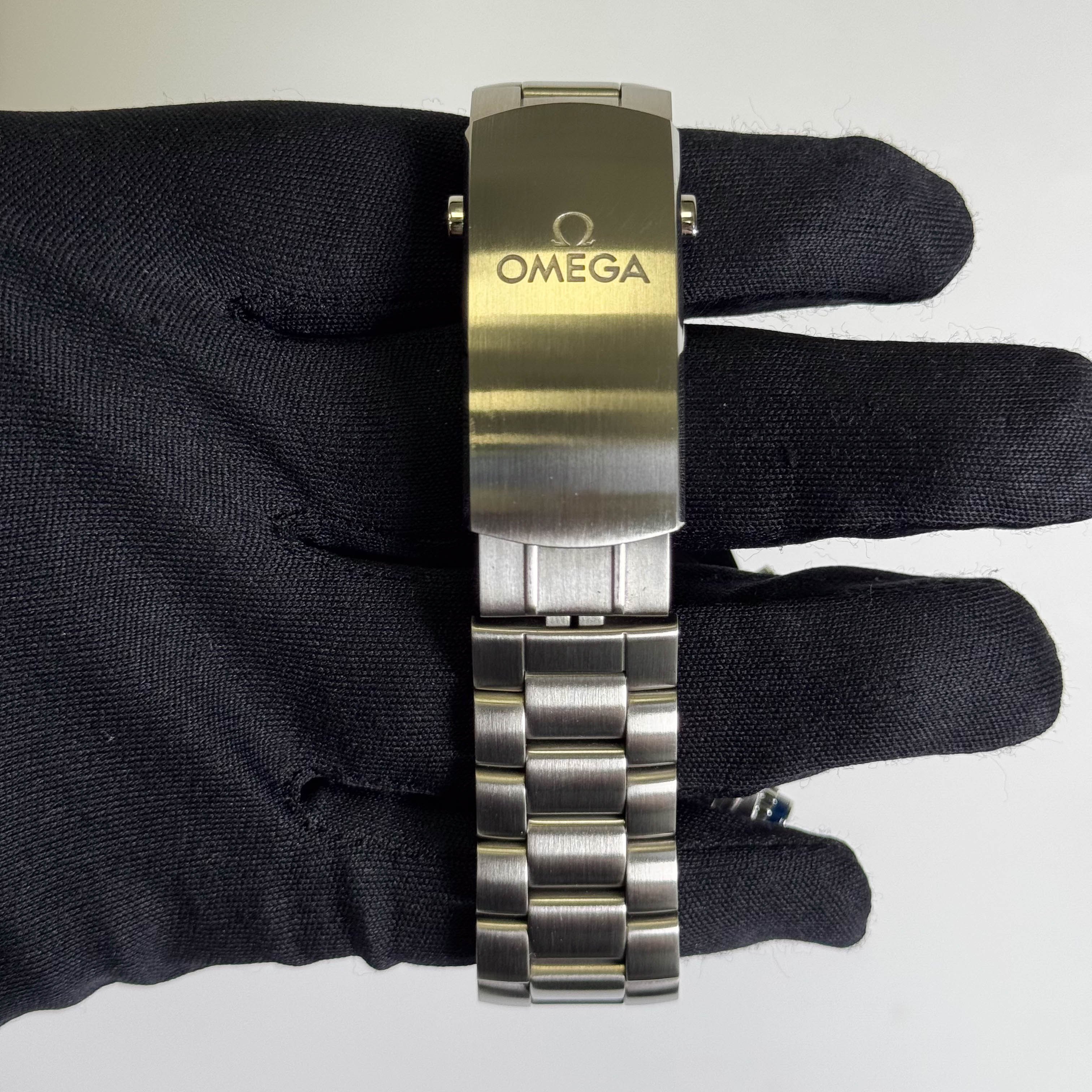 Omega Seamaster 45.50mm Blue Dial Watch Ref# 215.30.46.51.03.001