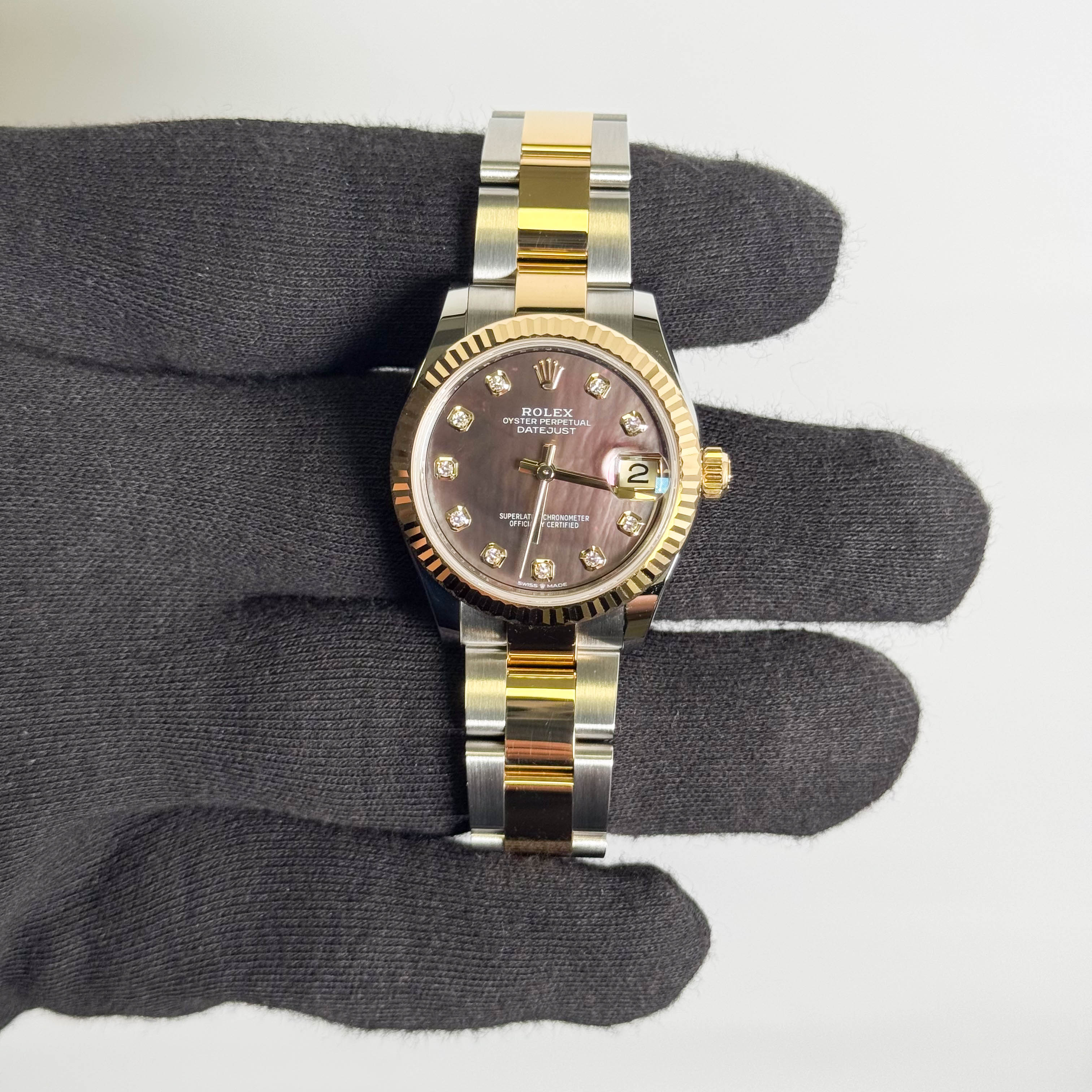 Rolex Datejust 31mm MOP Dial Watch Ref# 278273