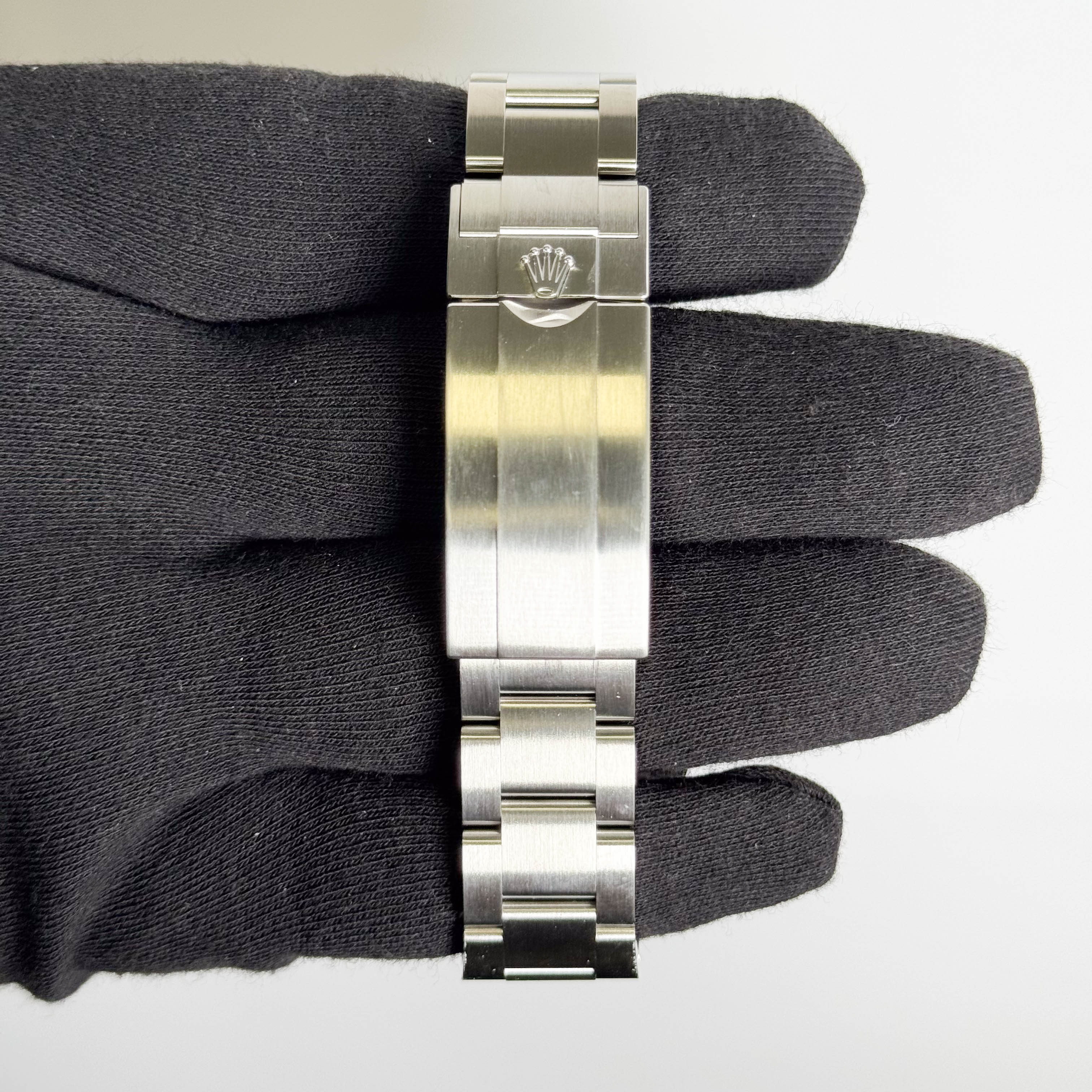 Rolex Submariner 41mm Black Dial Watch Ref# 124060