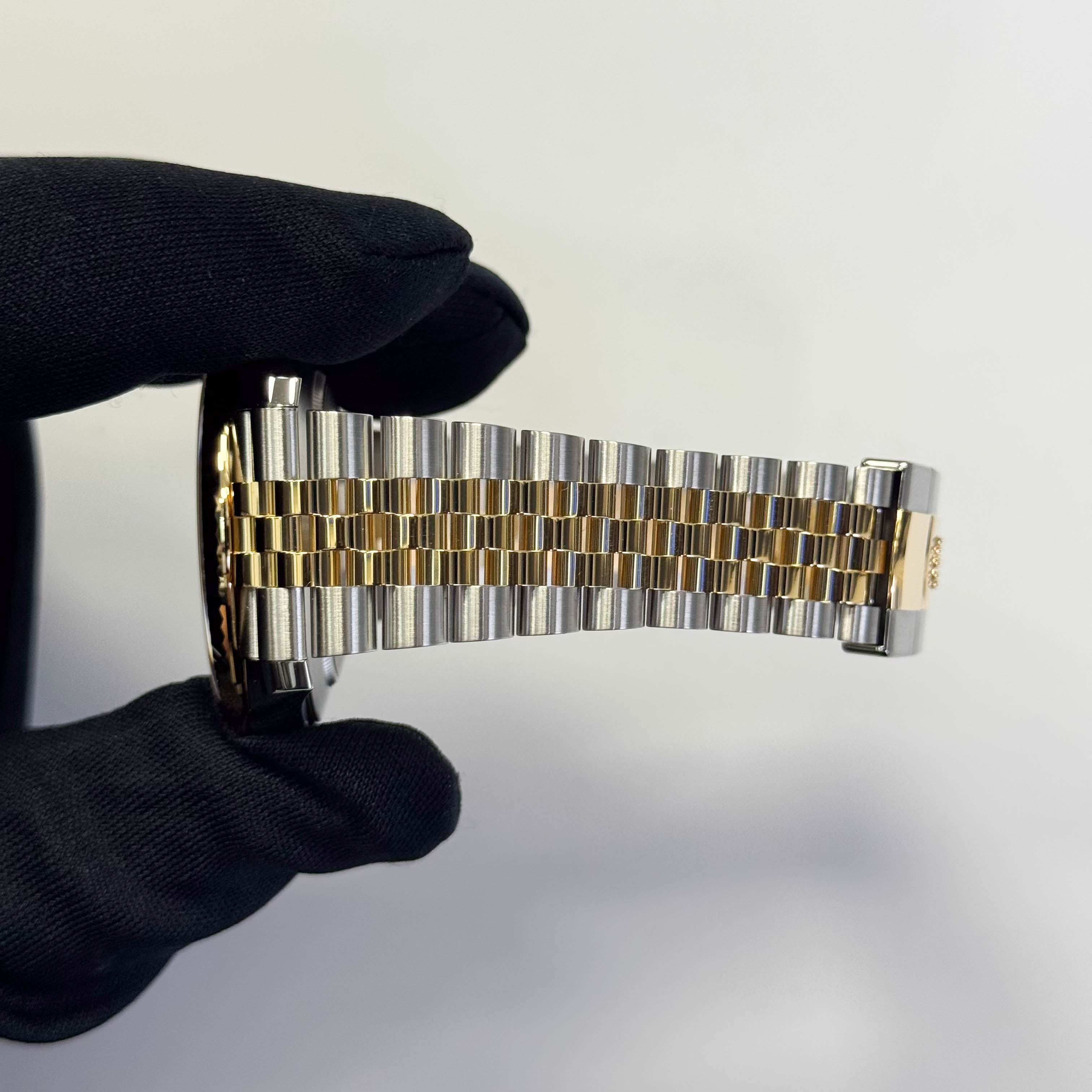 Rolex Datejust 41mm Black Dial Watch Ref# 126333 - Happy Jewelers Fine Jewelry Lifetime Warranty