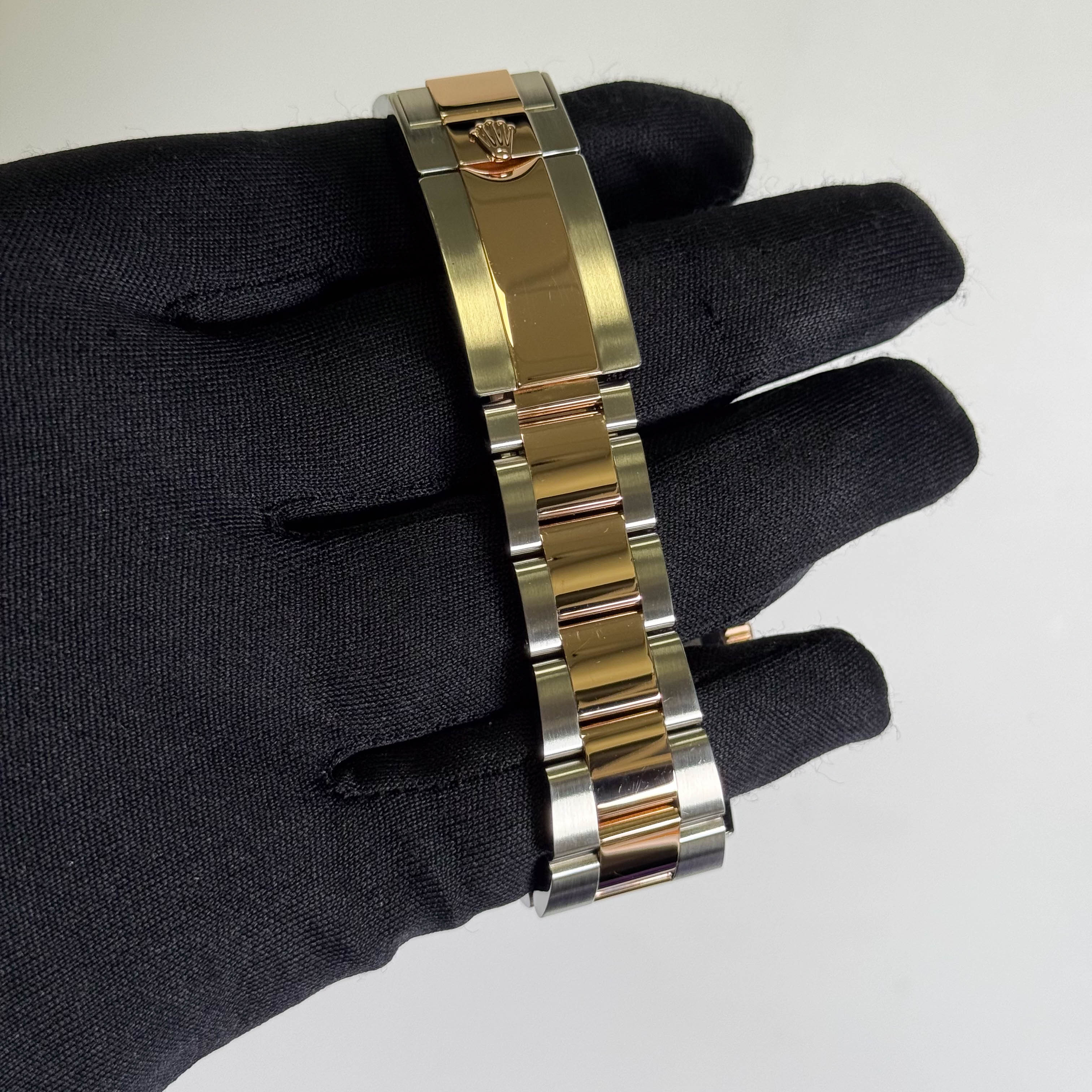 Rolex Yacht-Master II 44mm White Dial Watch Ref# 116681