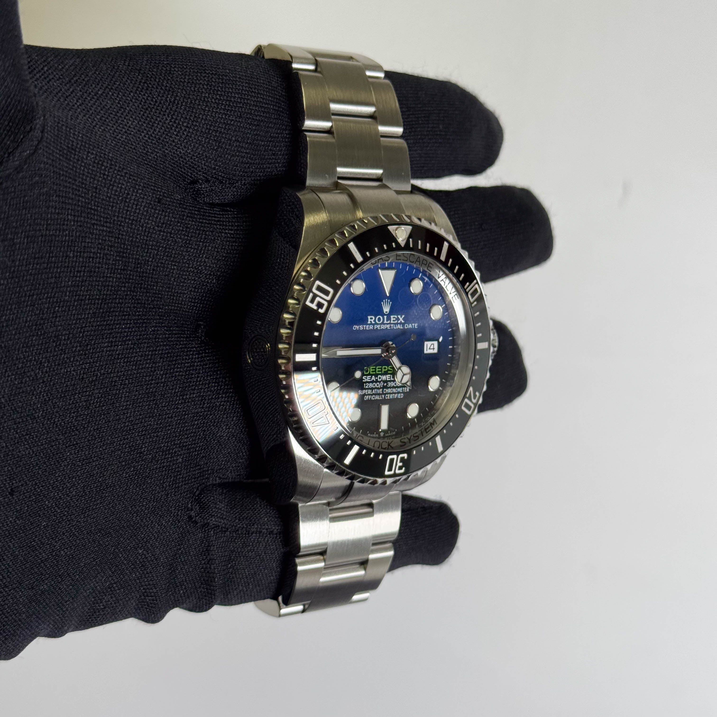 Rolex Sea-Dweller 44mm Black/Blue Dial Watch Ref# 126660