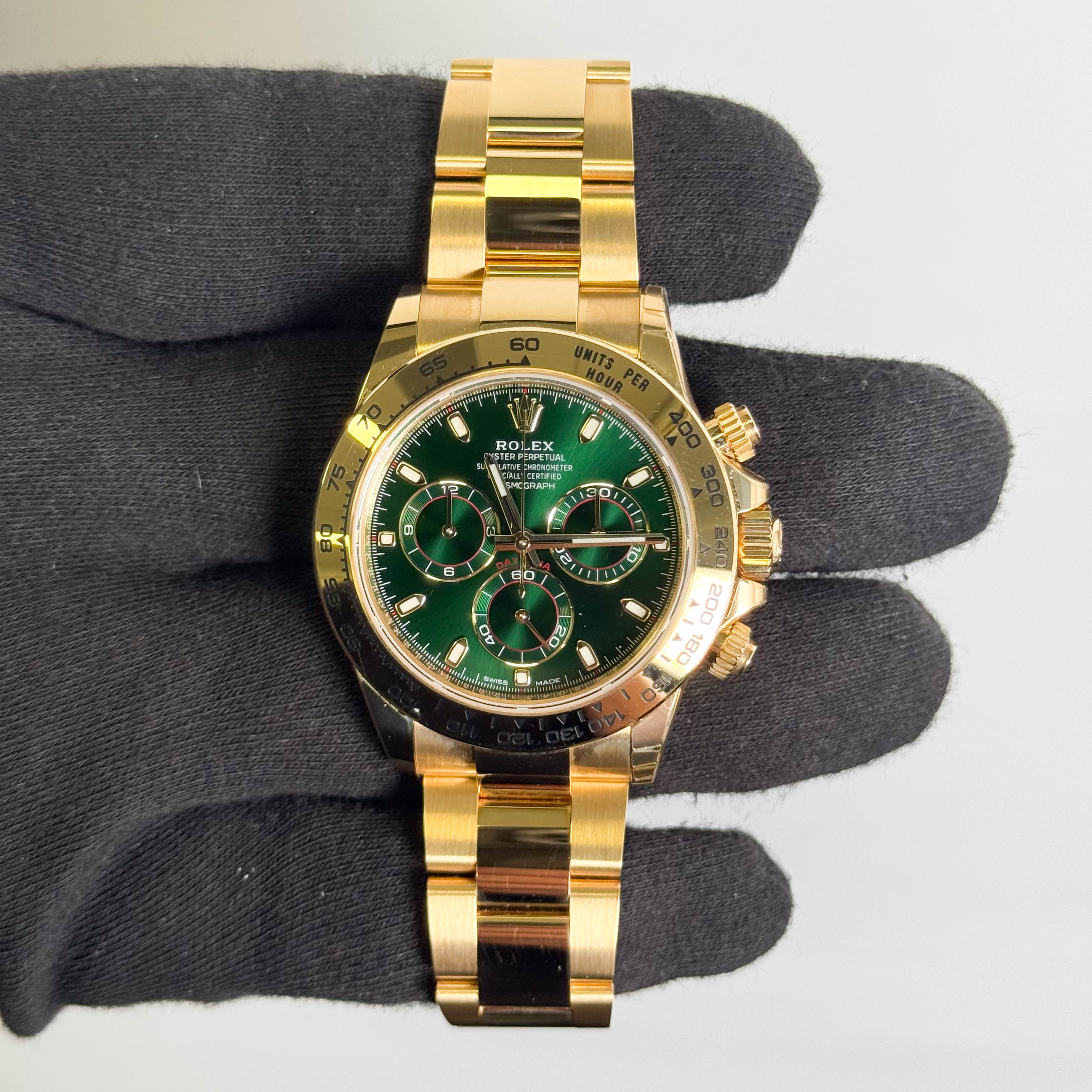 Rolex Daytona 40mm Green Chronograph Stick Dial Watch Ref# 116508