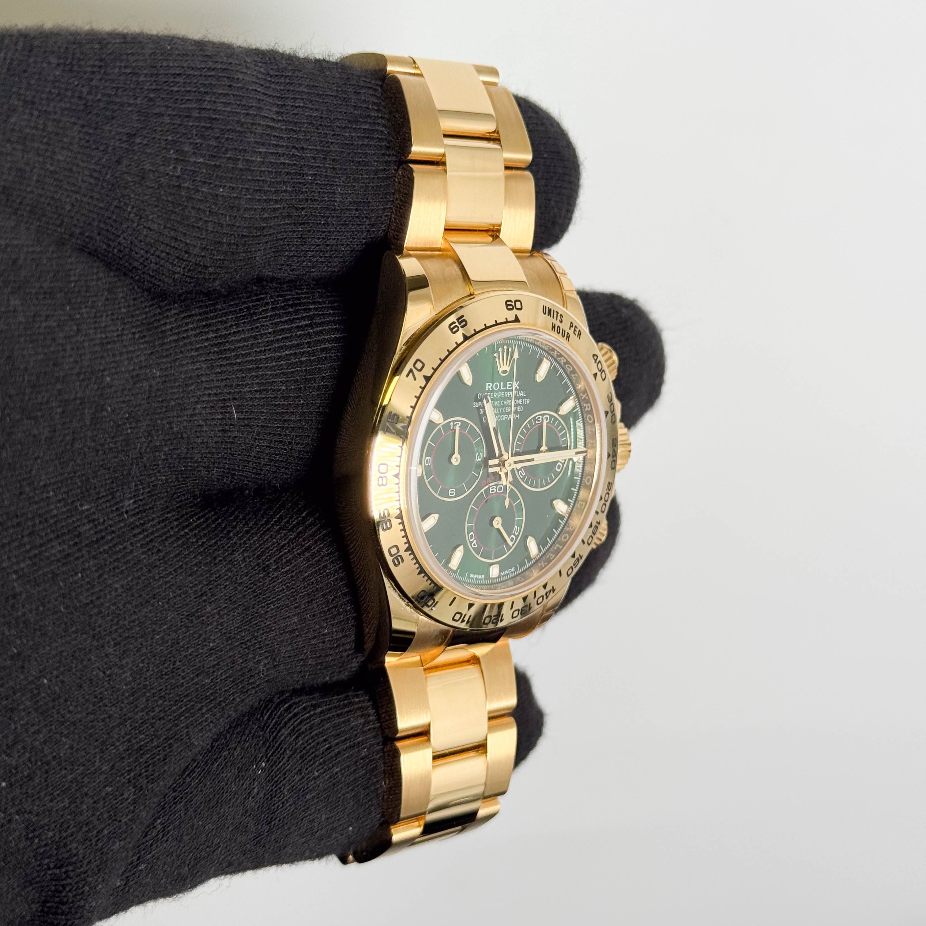 Rolex Daytona 40mm Green Chronograph Stick Dial Watch Ref# 116508