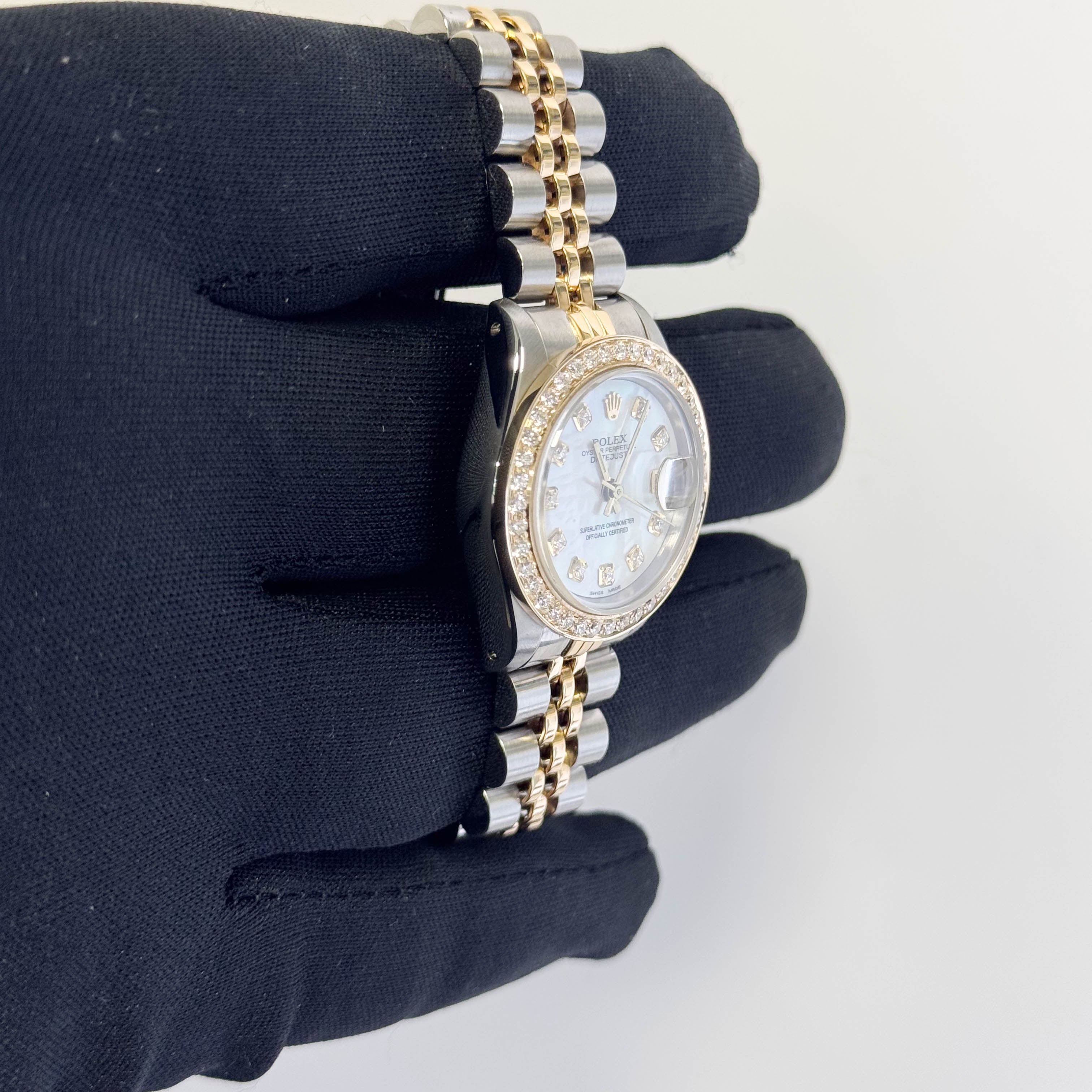 Rolex Datejust 26mm MOP Dial Watch Ref# 69173 - Happy Jewelers Fine Jewelry Lifetime Warranty
