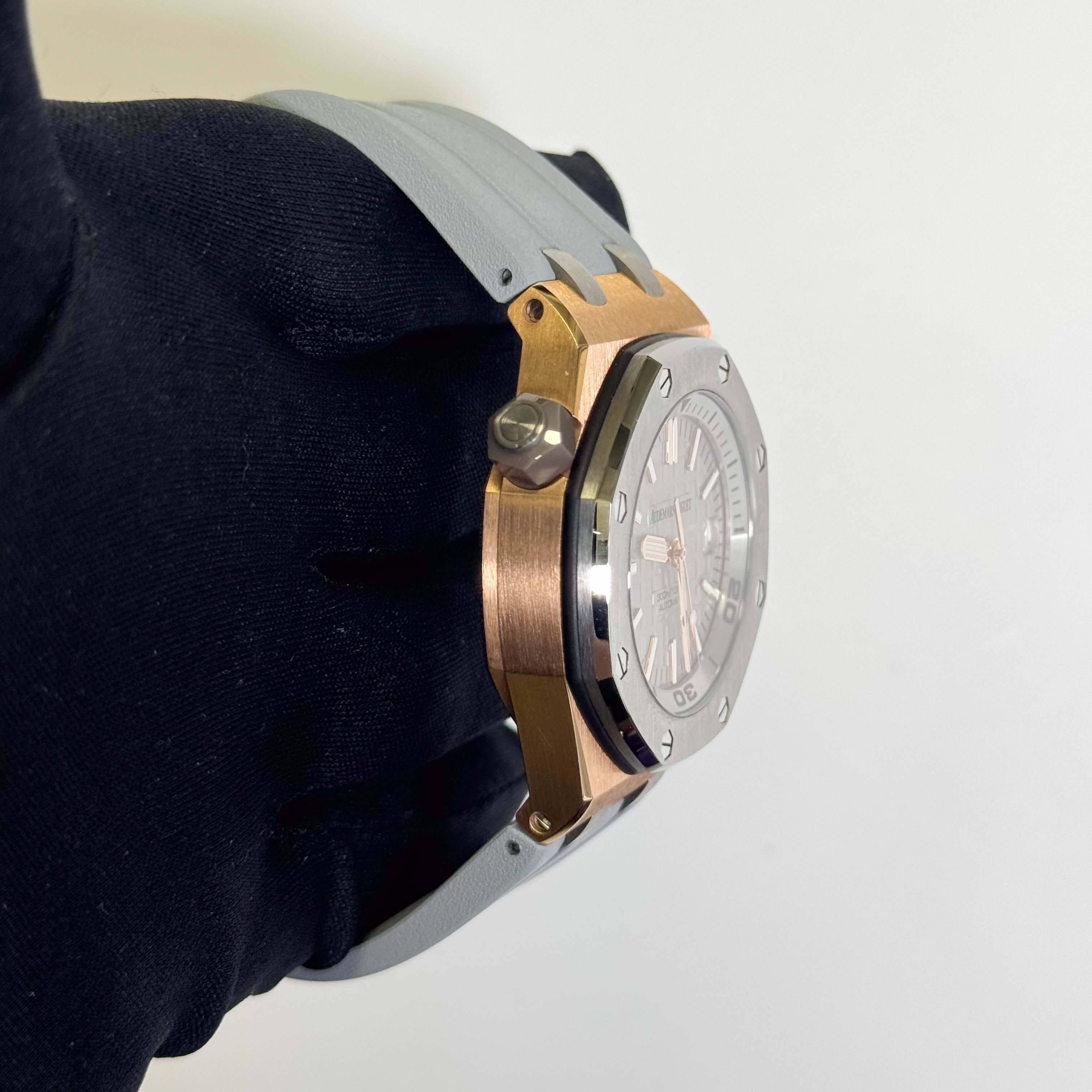 Audemars Piguet Royal Oak 42mm Gray Dial Watch Ref# 15711OI.OO.A006CA.01