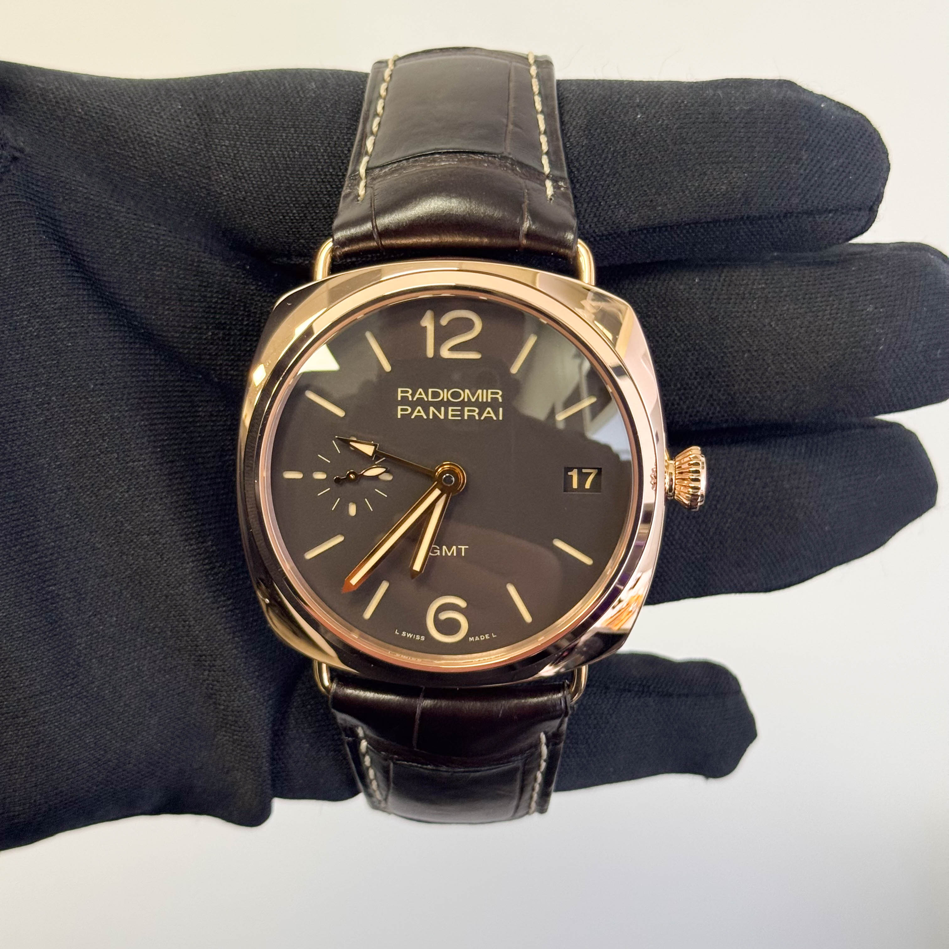 Panerai Radiomir 3 Days GMT Oro Rosso 45mm Brown Dial Watch Ref# PAM00421 - Happy Jewelers Fine Jewelry Lifetime Warranty