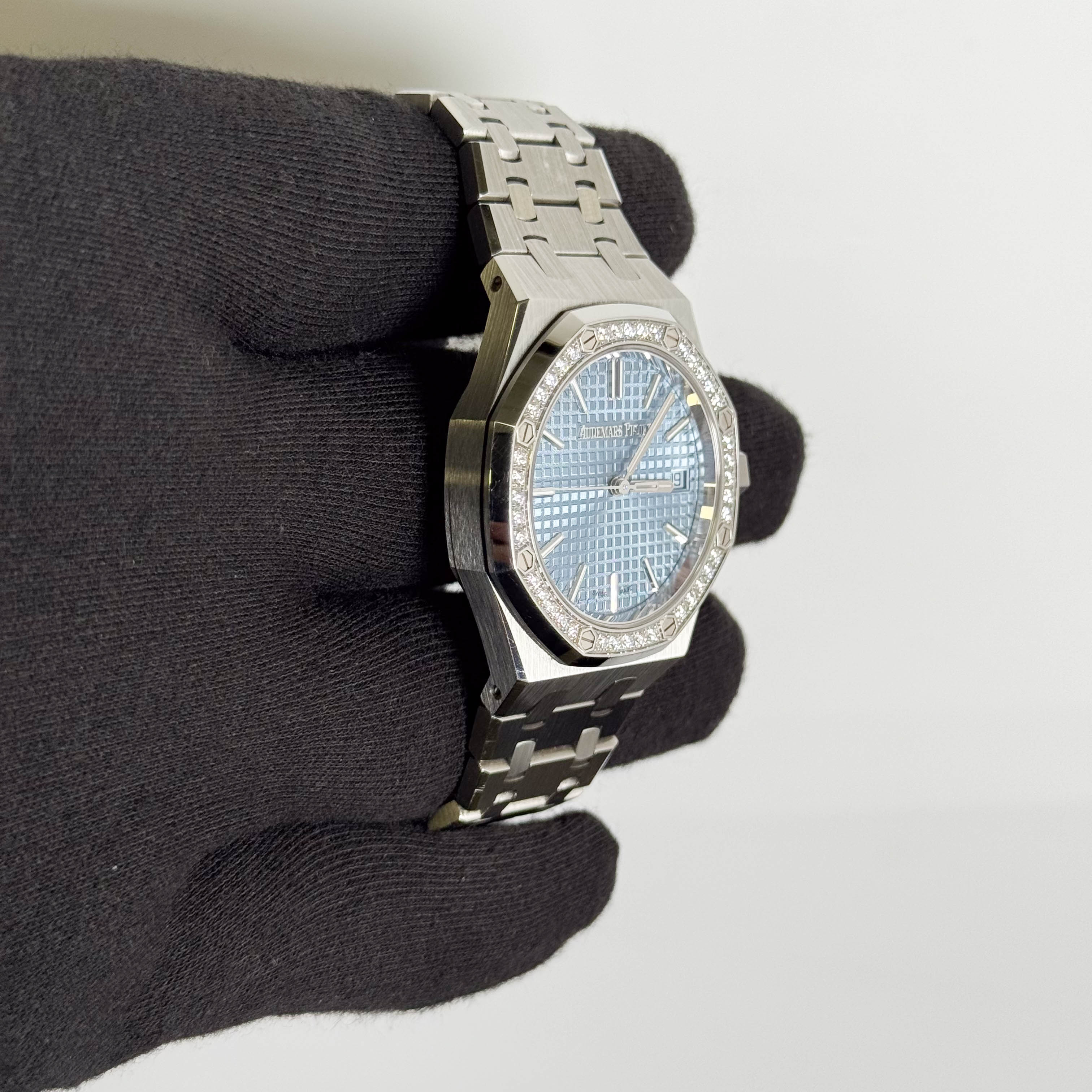 Audemars Piguet Royal Oak 34mm Ice Blue Dial Watch Ref# 77451ST.ZZ.1361ST.01