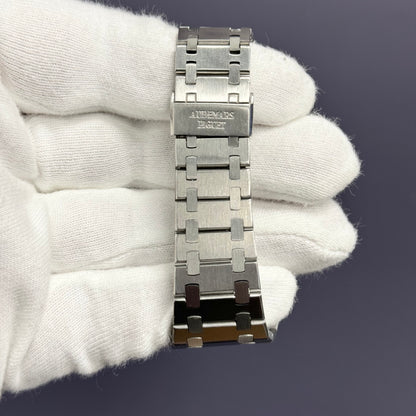 Audemars Piguet Royal Oak 39mm Black Stick Dial Ref# 5402ST - Happy Jewelers Fine Jewelry Lifetime Warranty