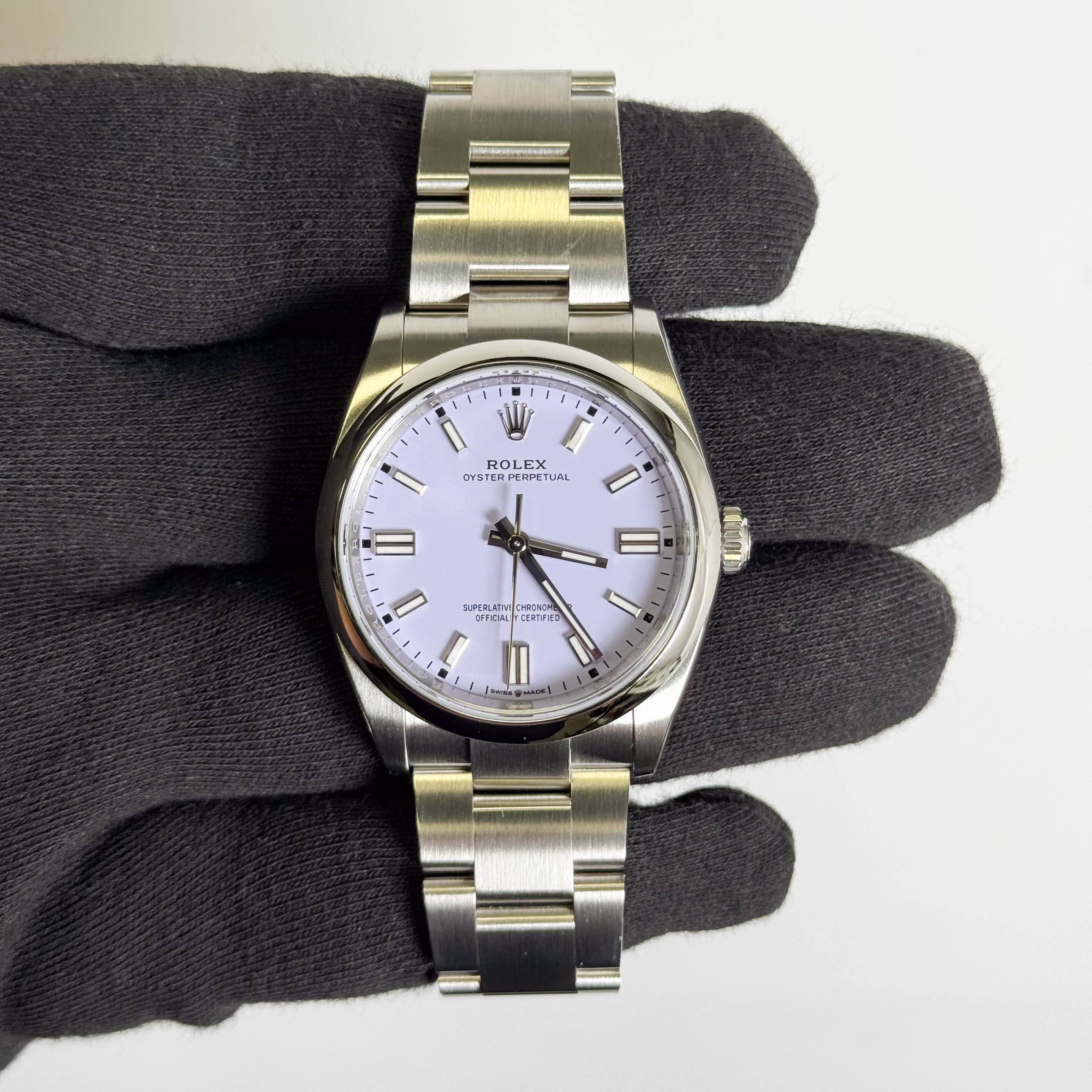 Rolex Oyster Perpetual 36mm Lilac Dial Watch Ref# 126000