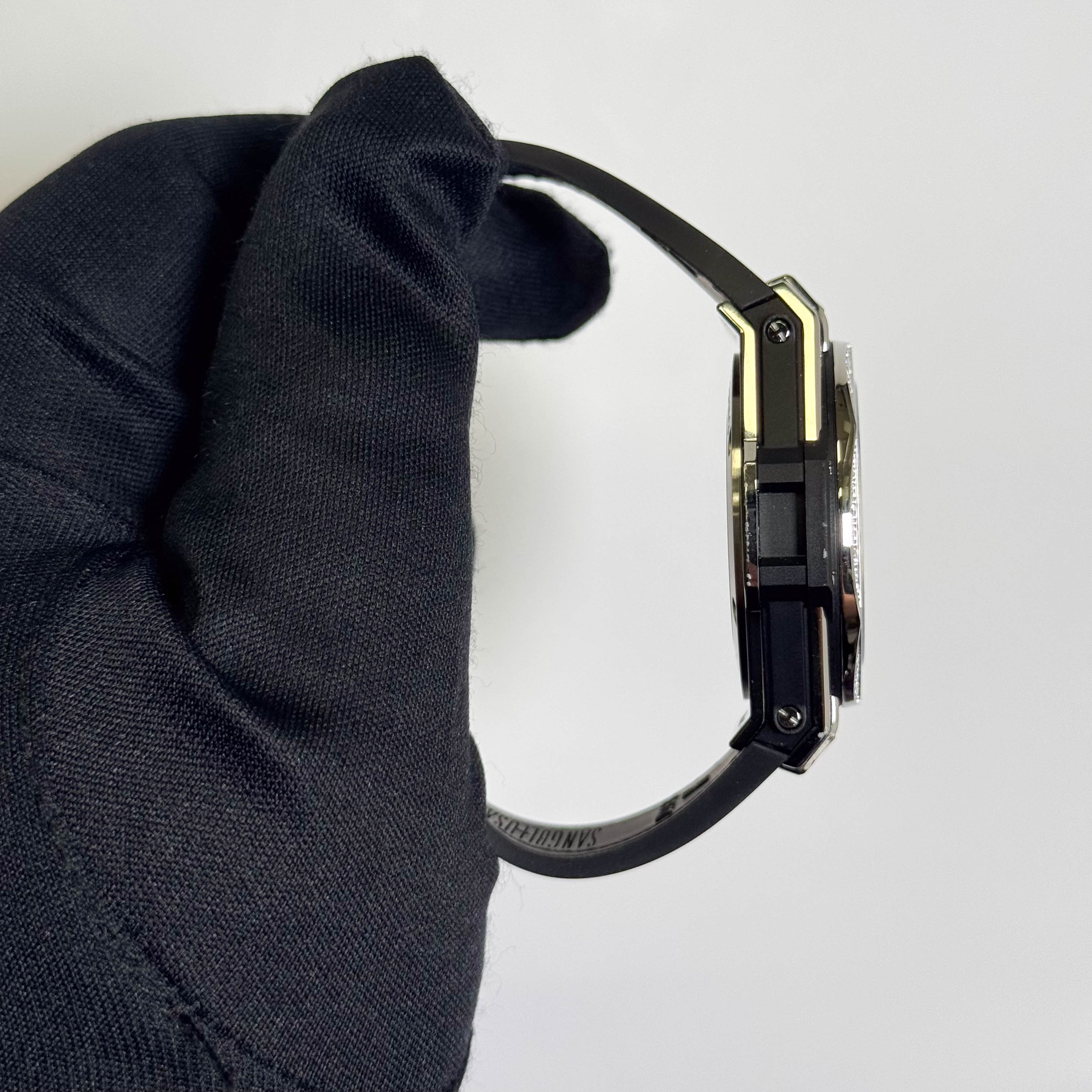 Hublot Big Bang Sang Bleu 39mm Black Dial Watch Ref# 465.SS.1117.VR.1704.MXM18