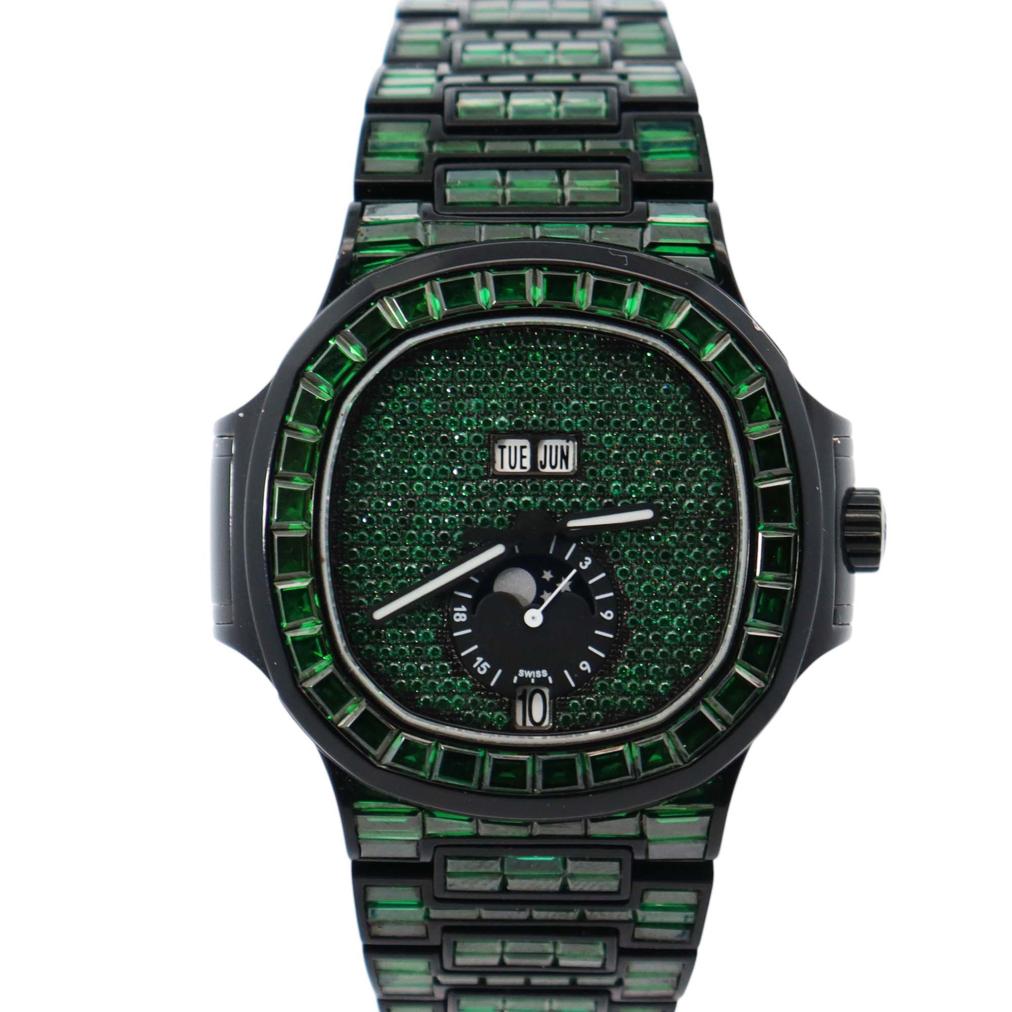 Patek Philippe Nautilus 40.5mm Emerald Dial Watch Ref# 5726 - Happy Jewelers Fine Jewelry Lifetime Warranty